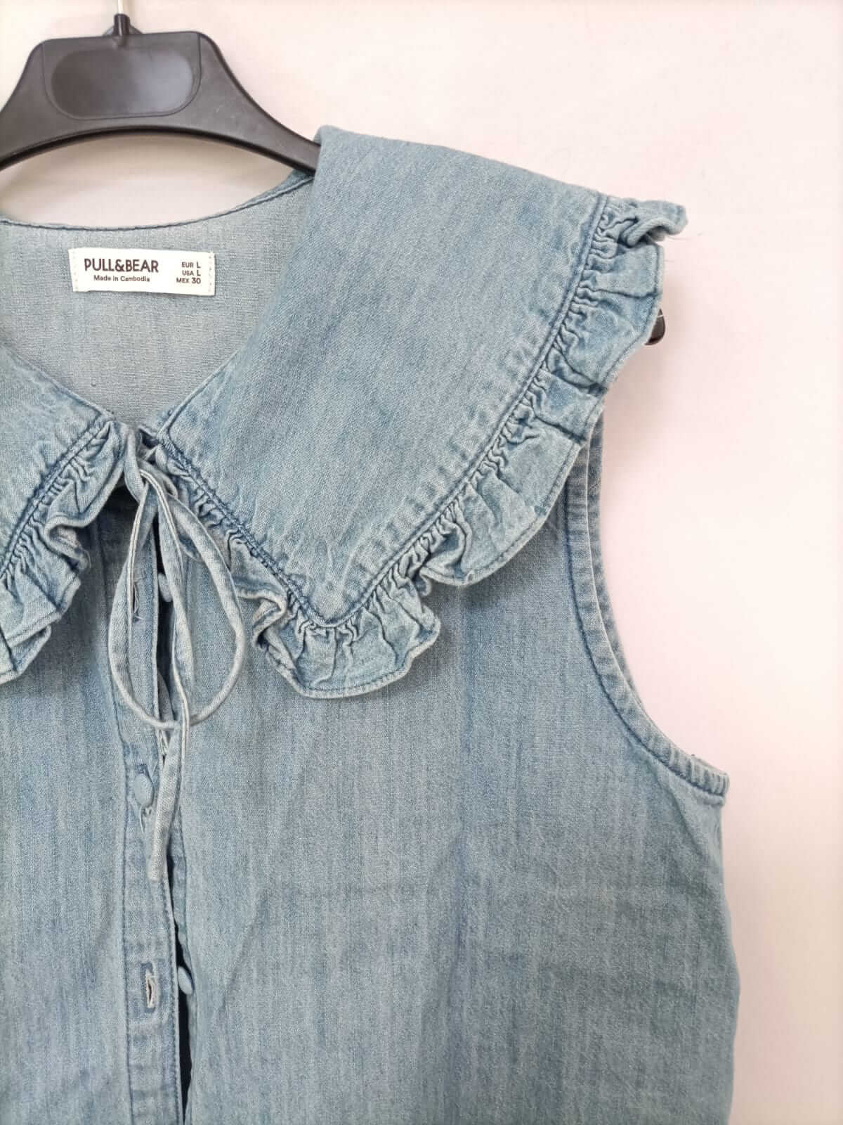 PULL&BEAR.Blusa denim cuello T.m