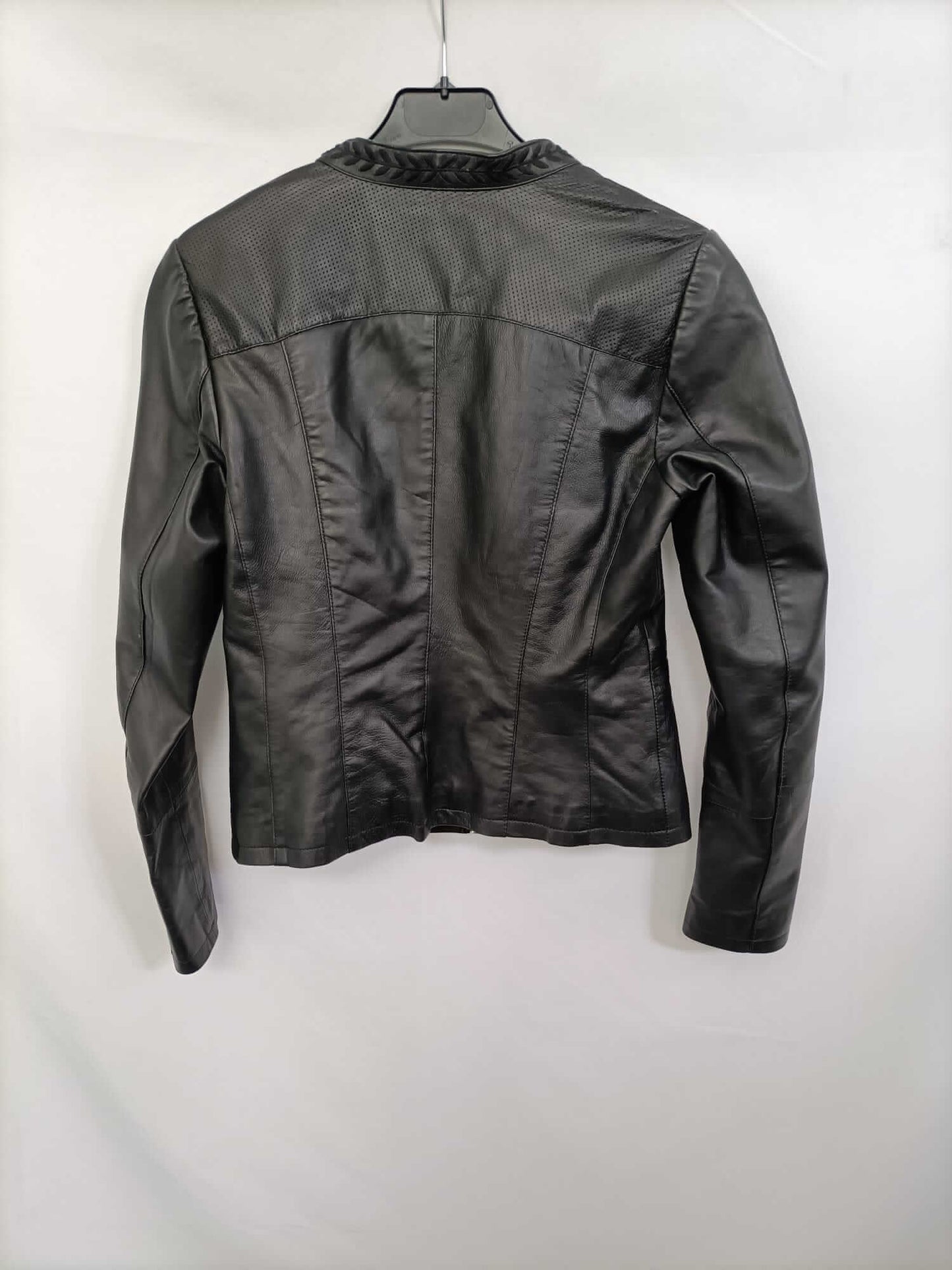 ISACO&KAWA. Black leather jacket, size 36