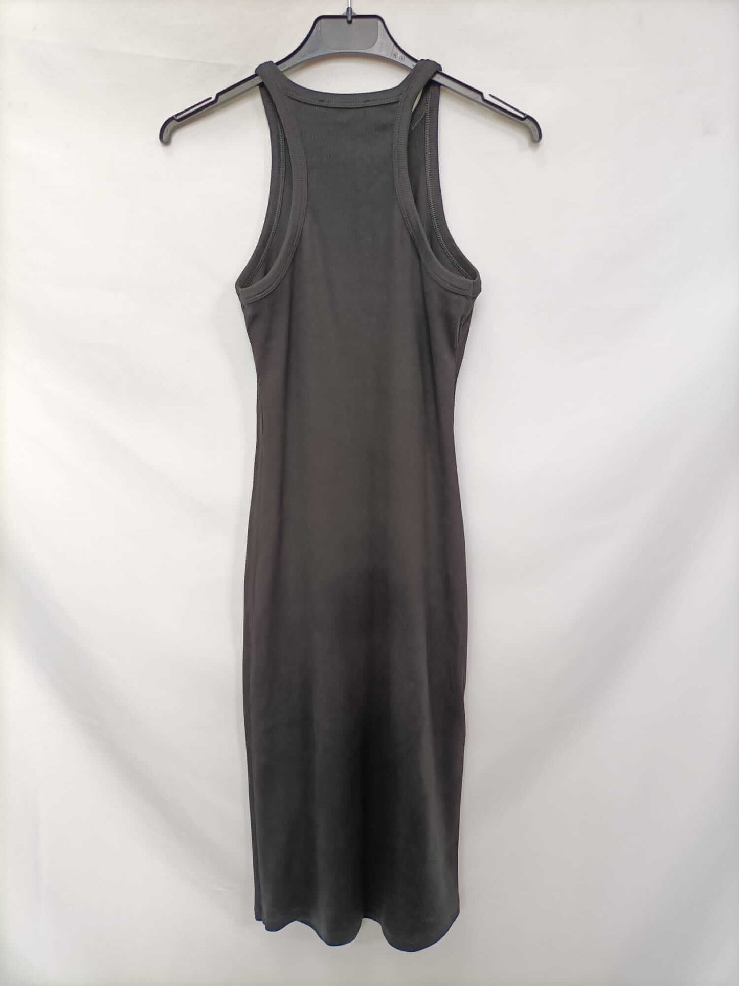 ZARA. Black fitted midi dress Tm