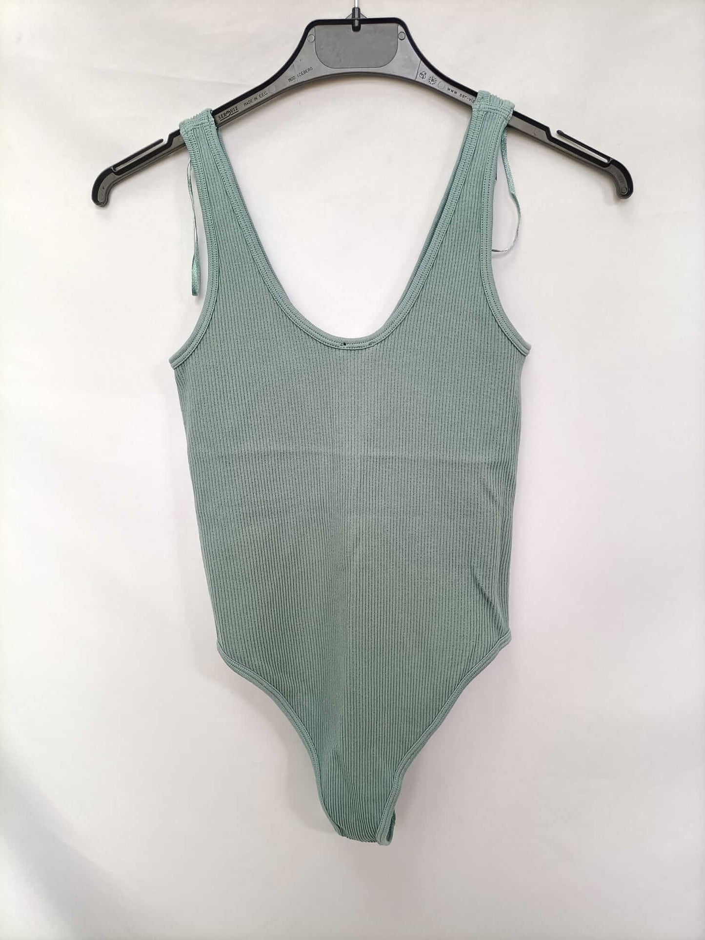 ZARA.Body verde agua T.M/L
