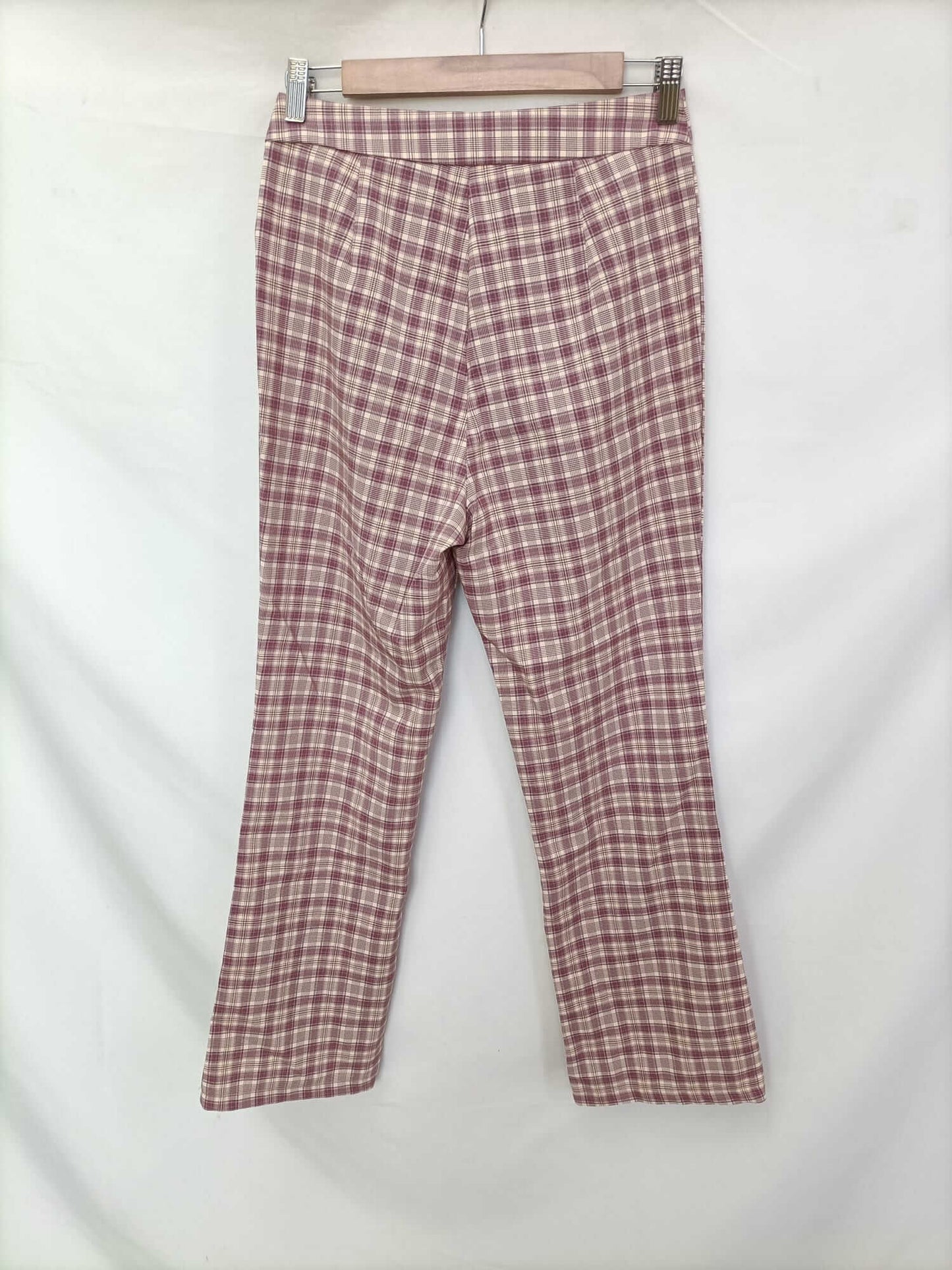 BASYCO. Pantalón cuadros morados T.s