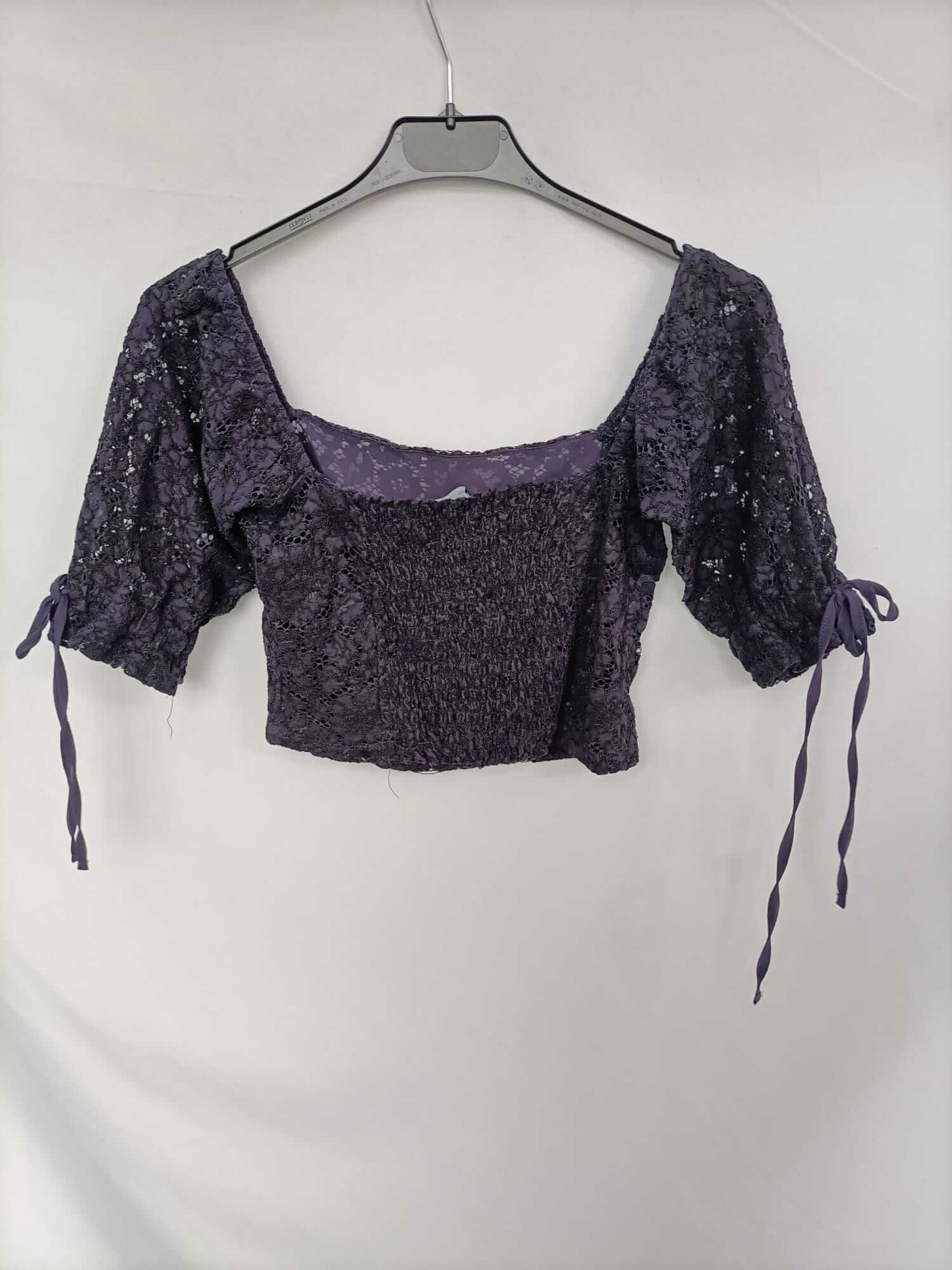 ZARA. Top encaje azul T.m