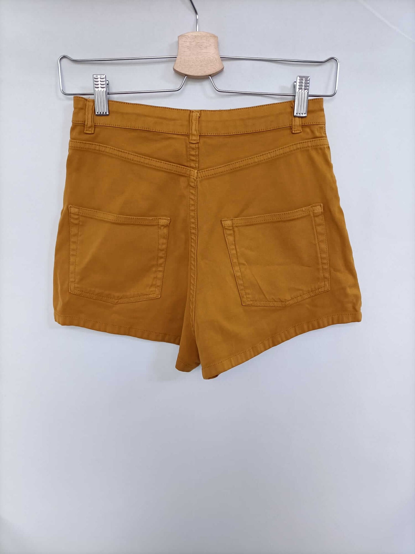 OTRAS. Pantalón mostaza denim T.38