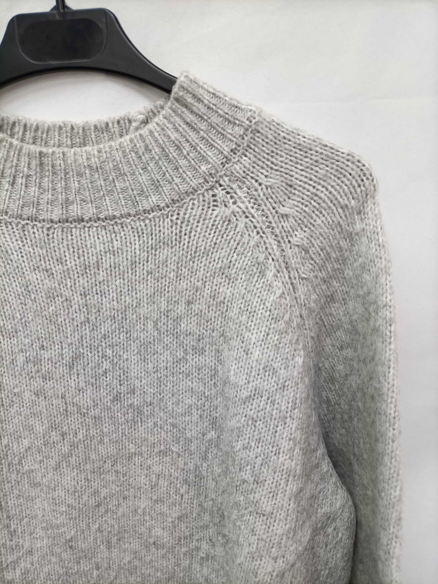 STRADIVARIUS.Gray Ts Sweater