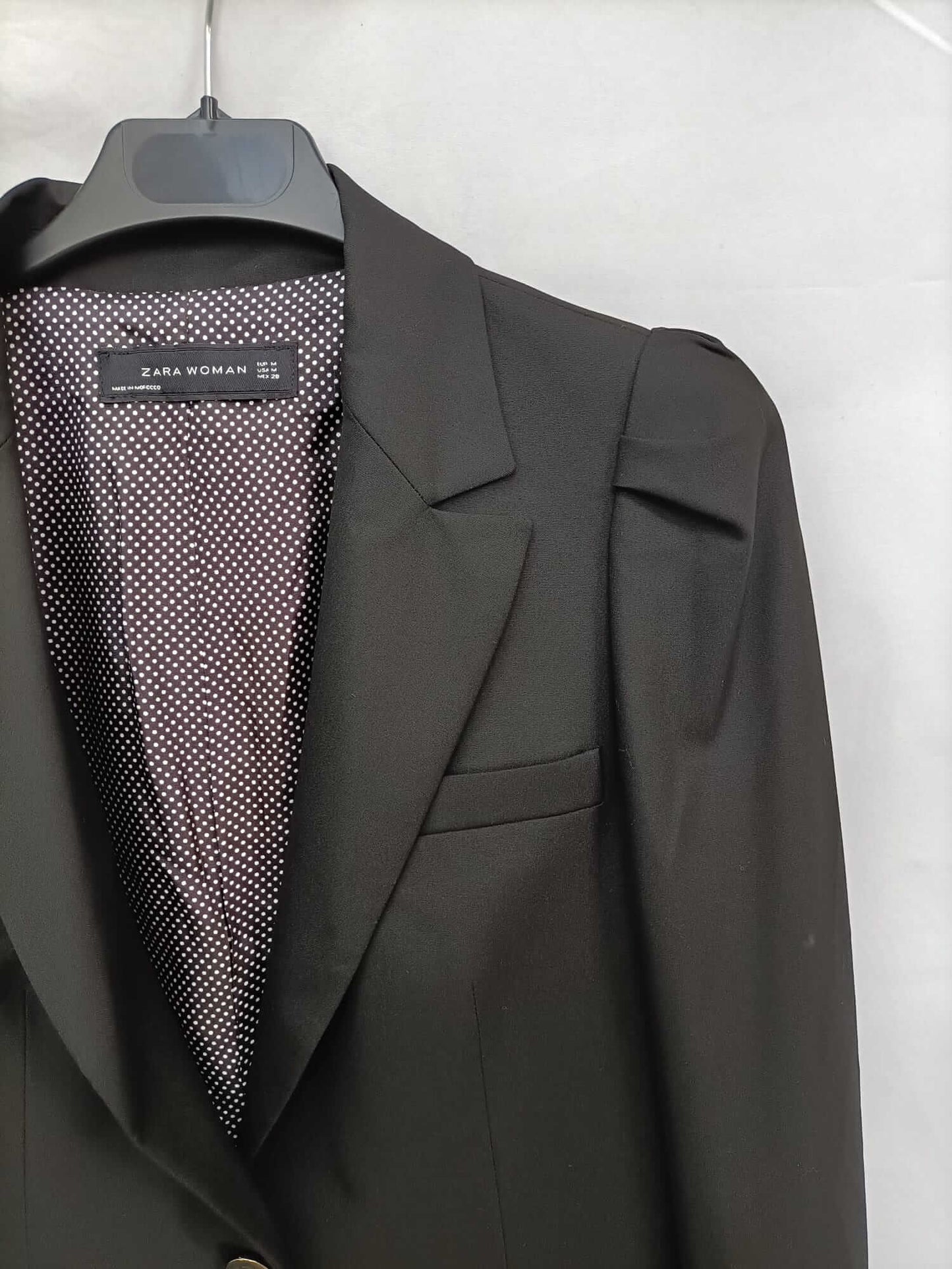 ZARA. Black dress blazer Tm