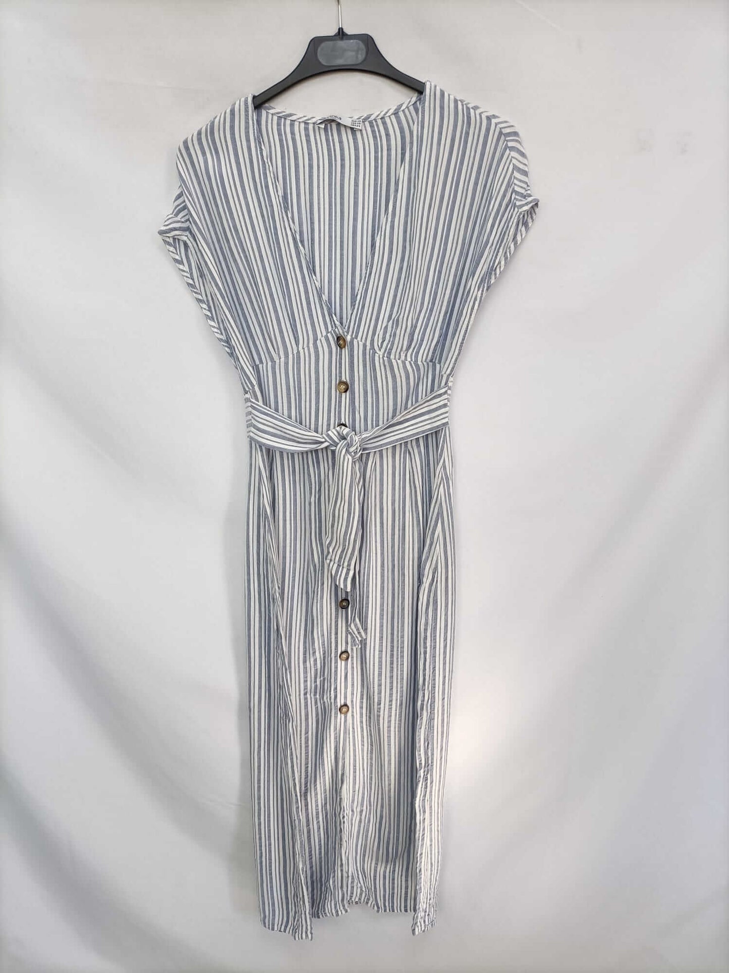 BERSHKA. Vestido midi rayas T.xs