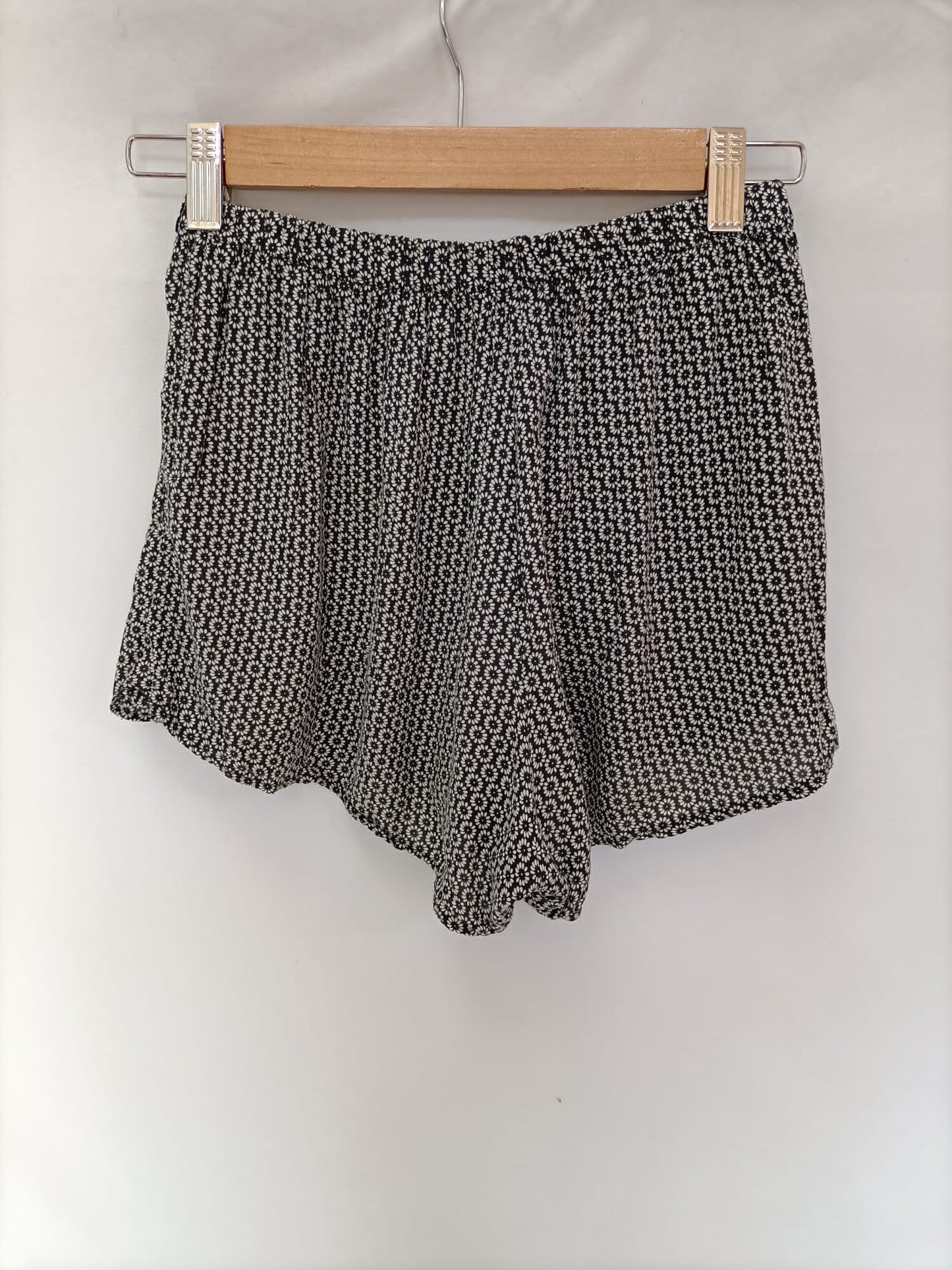 BRANDY MELVILLE.Shorts negros T.s