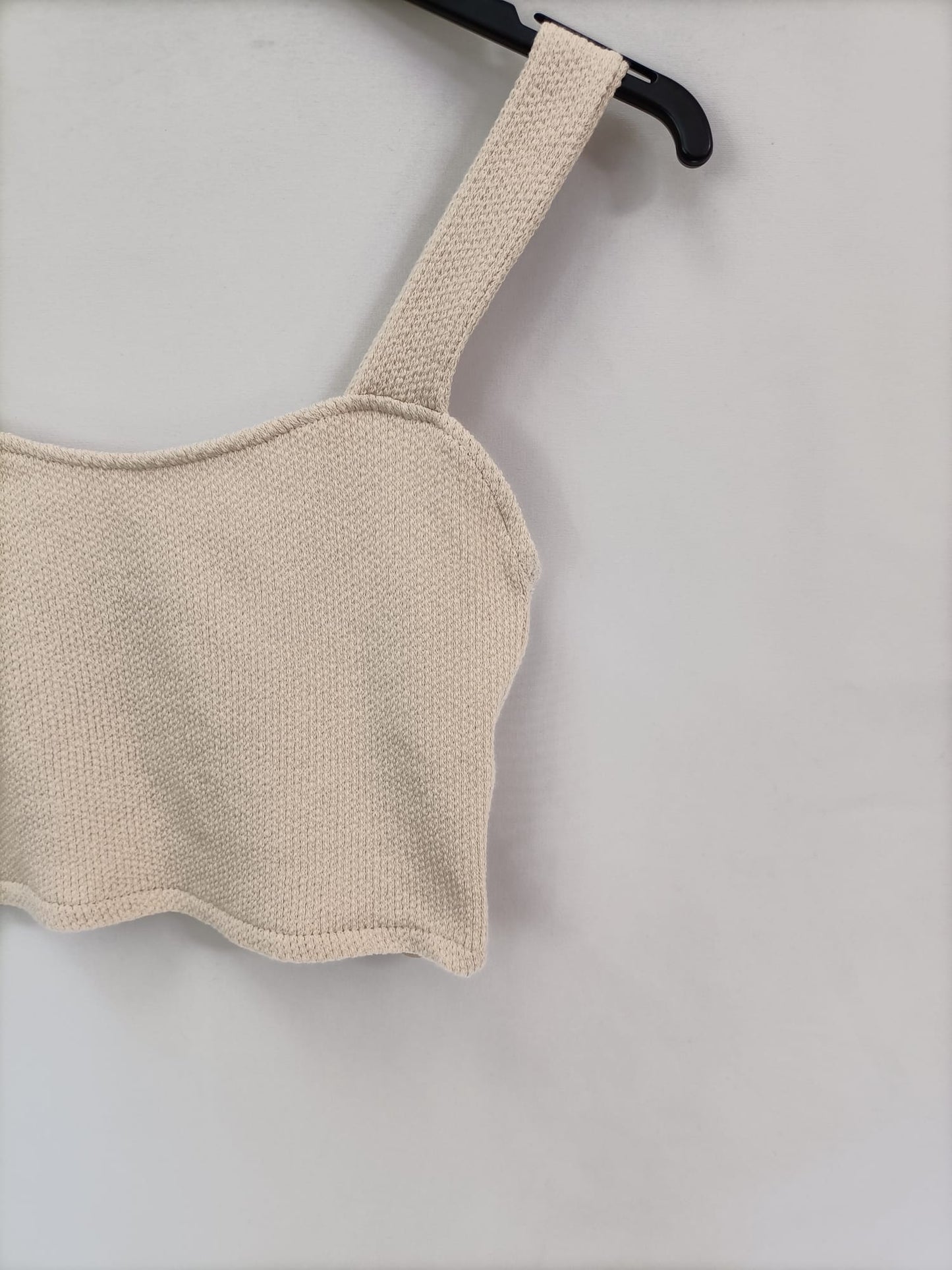 PULL&BEAR.Croptop beige knit Ts