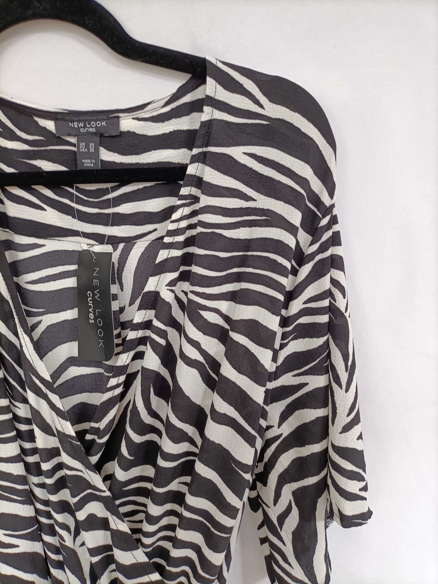 NEW LOOK.Vestido estampado cebra T.52