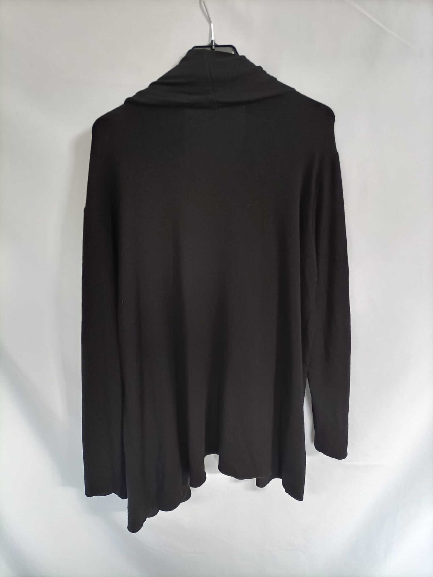 BUGANVILIA.TU black cardigan (L/XL)