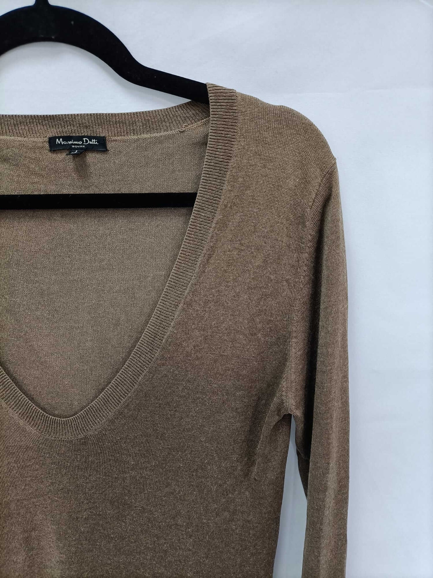 MASSIMO DUTTI. Tl camel sweater
