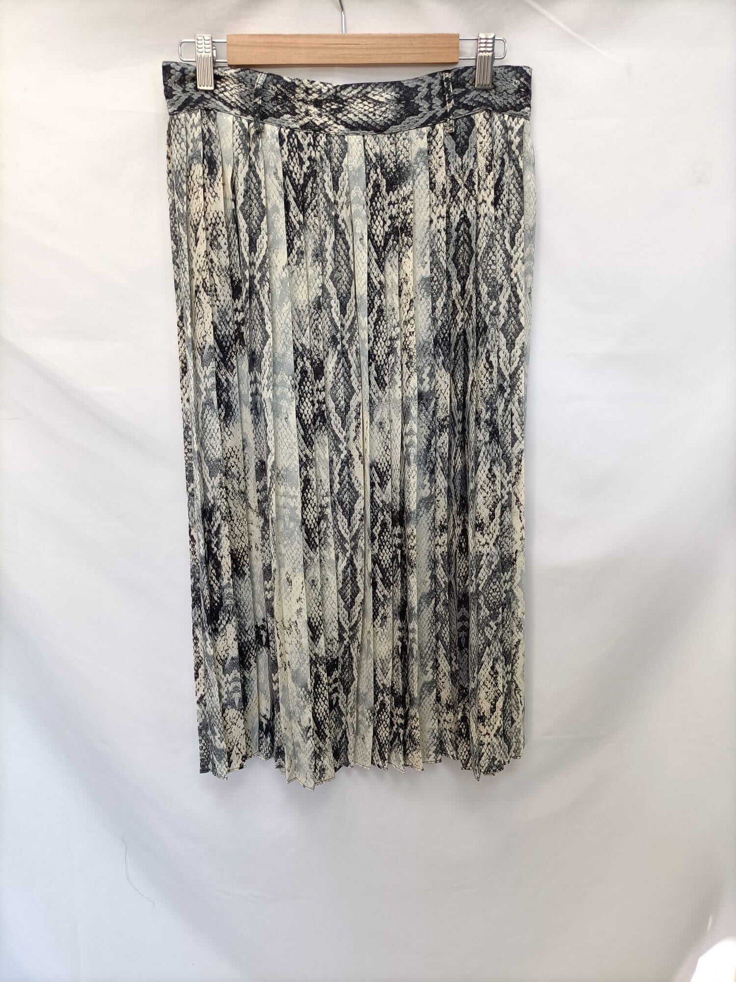 ZARA. Falda midi animal print T.l