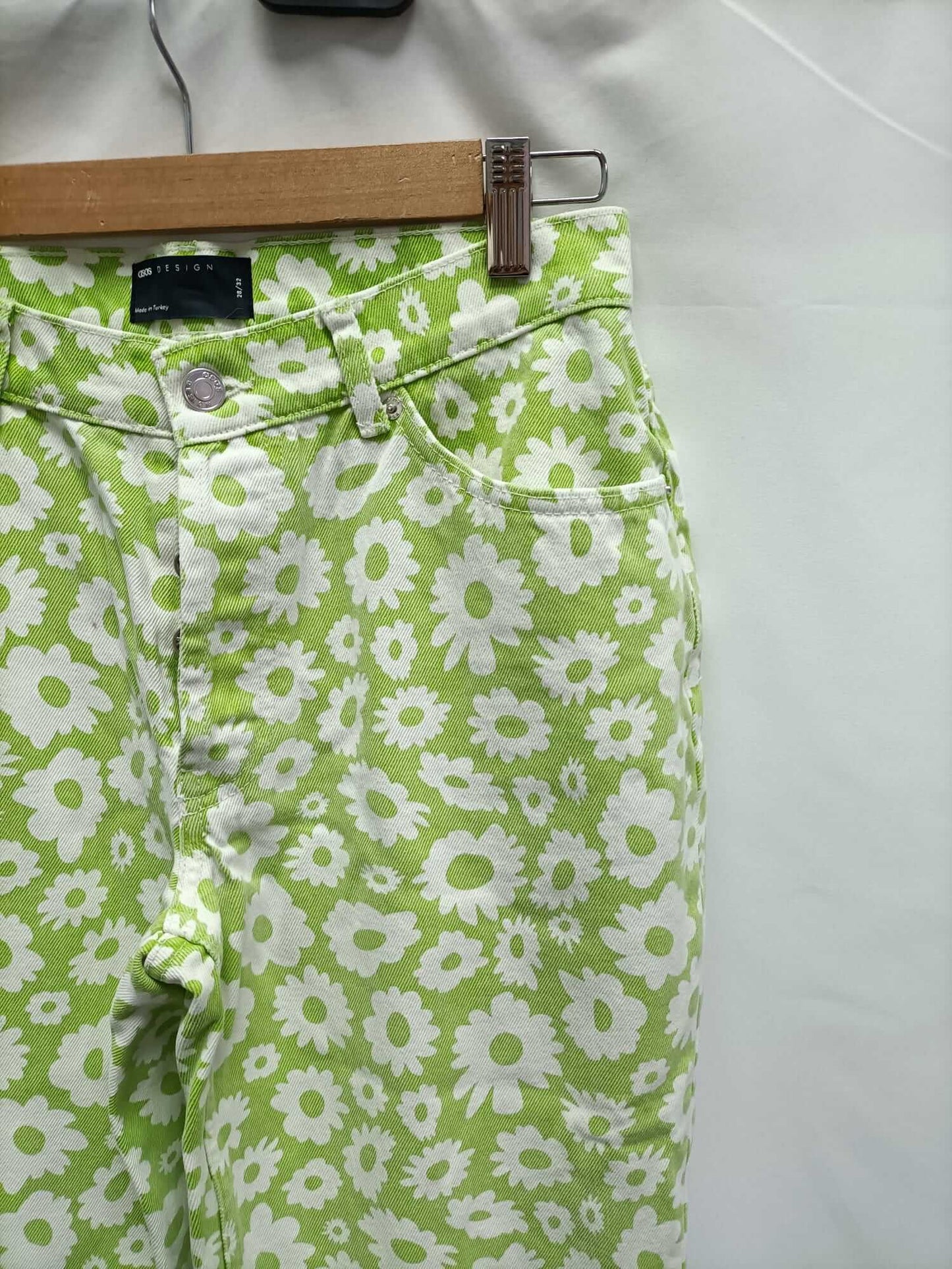 ASOS. Floral denim trousers S.34