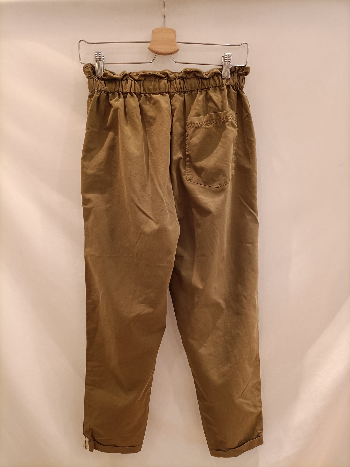 ZARA. Green Ts flowy trousers
