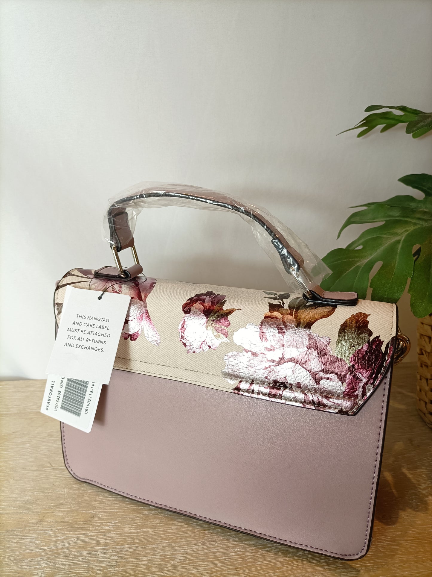 JUSFAB. Pink floral bag