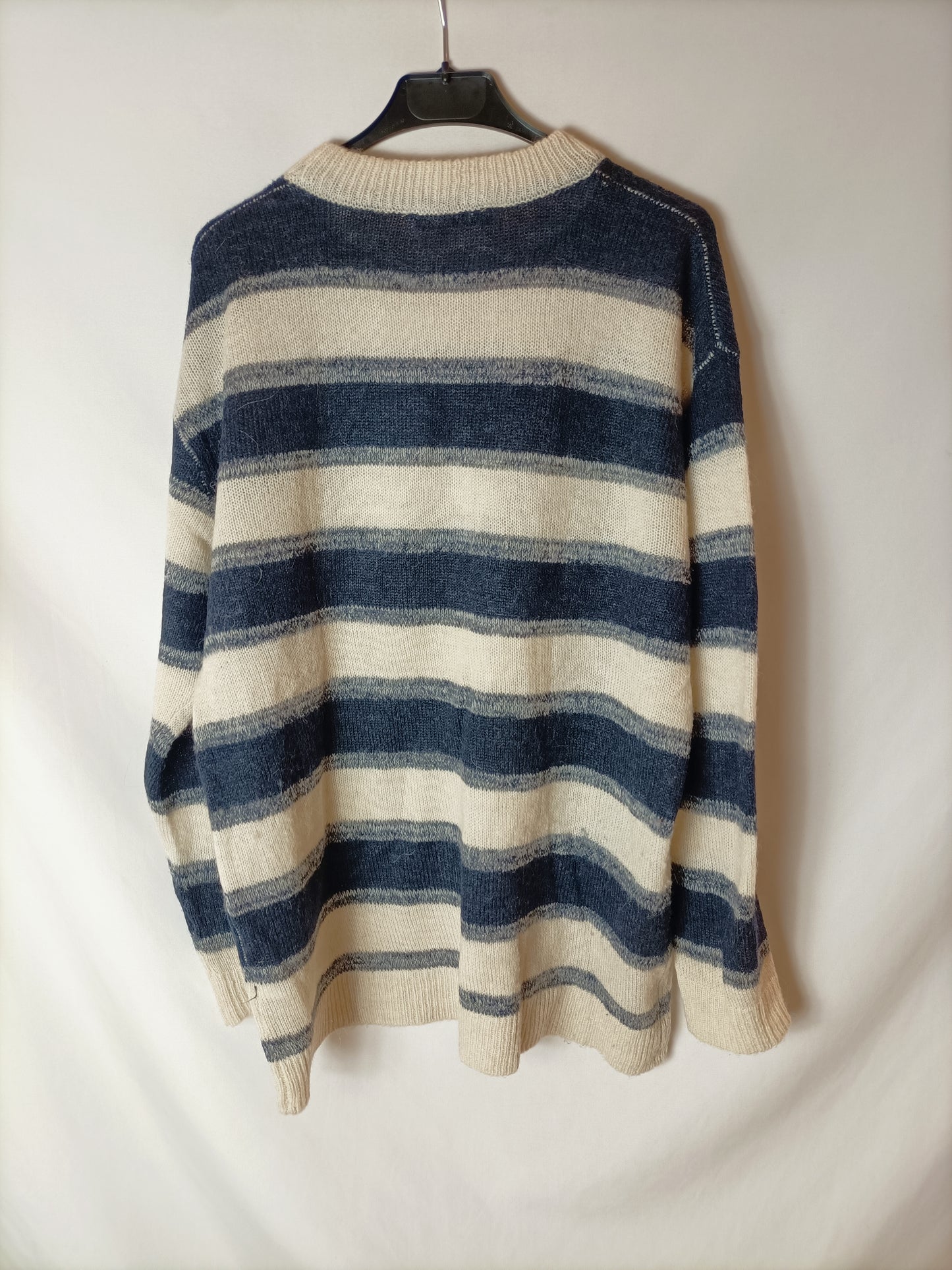 ZARA. Beige and blue striped sweater TM