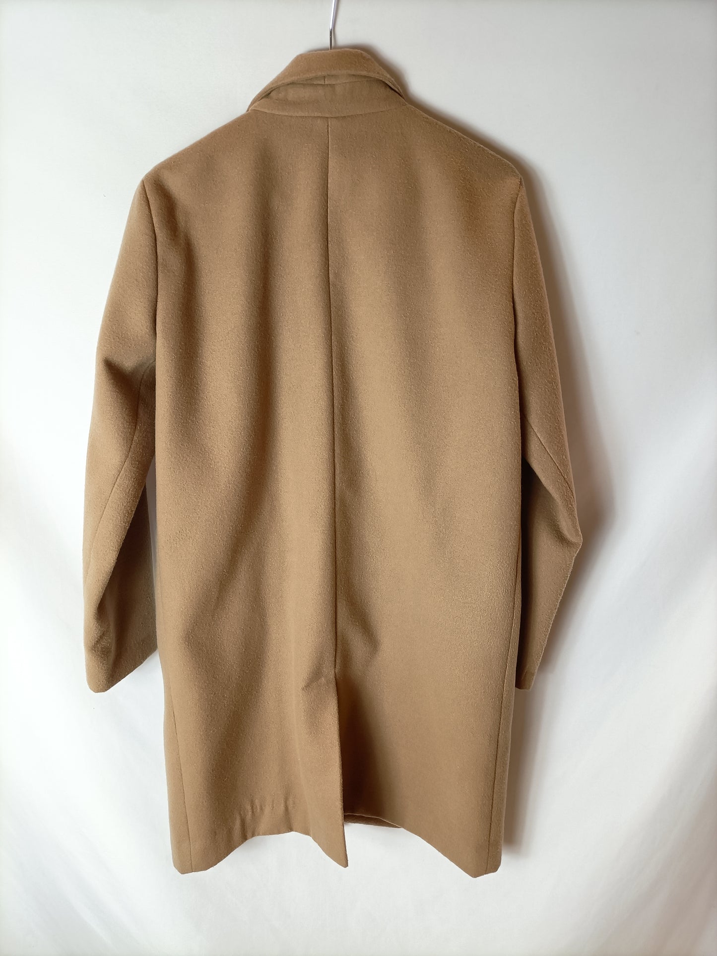 MIINTODAY. Abrigo paño camel T.m