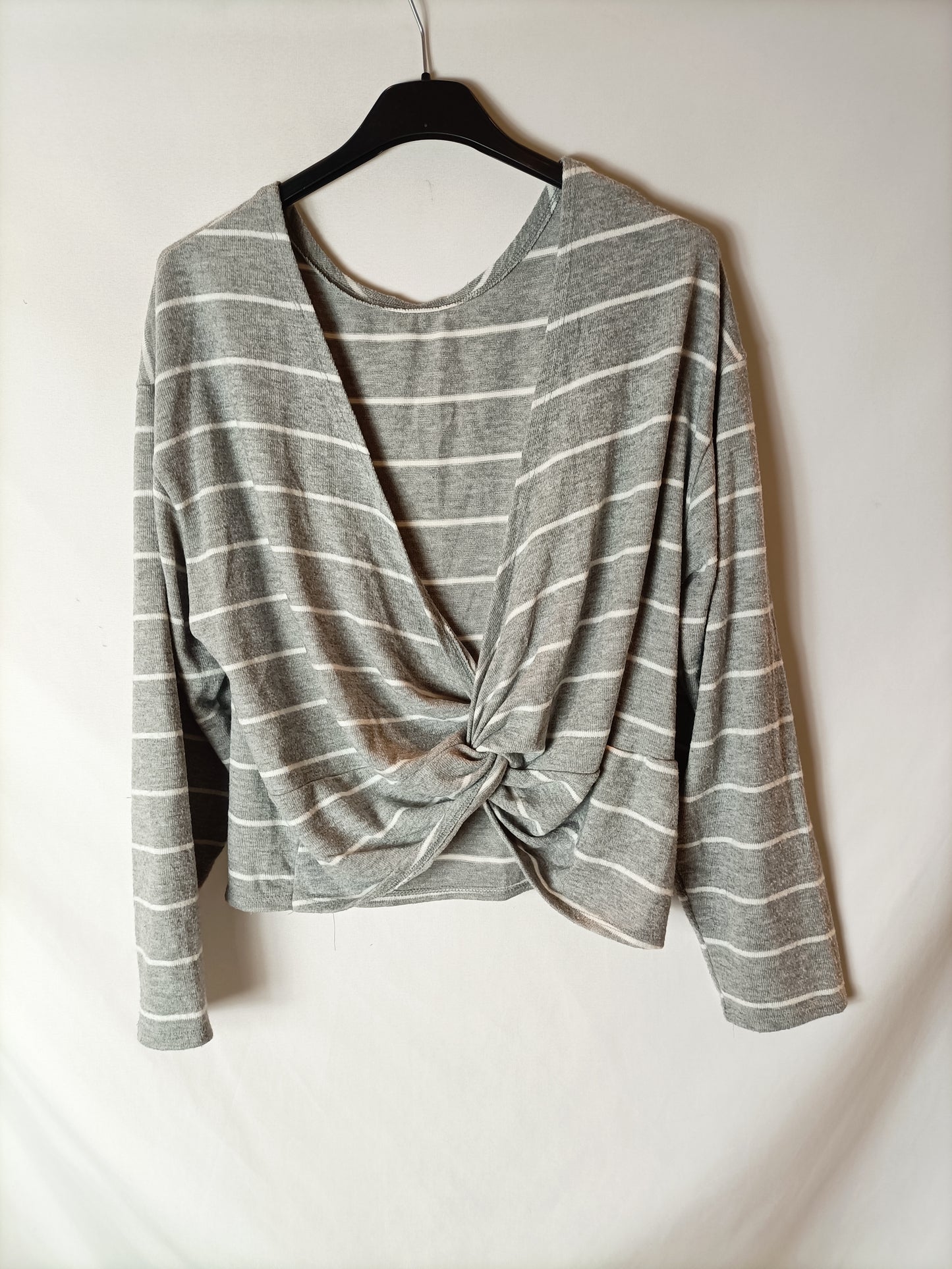 OTHERS. Fine striped sweater. TS/M