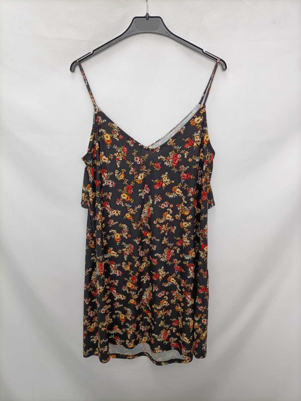 MANGO. Vestido corto negro flores T.m