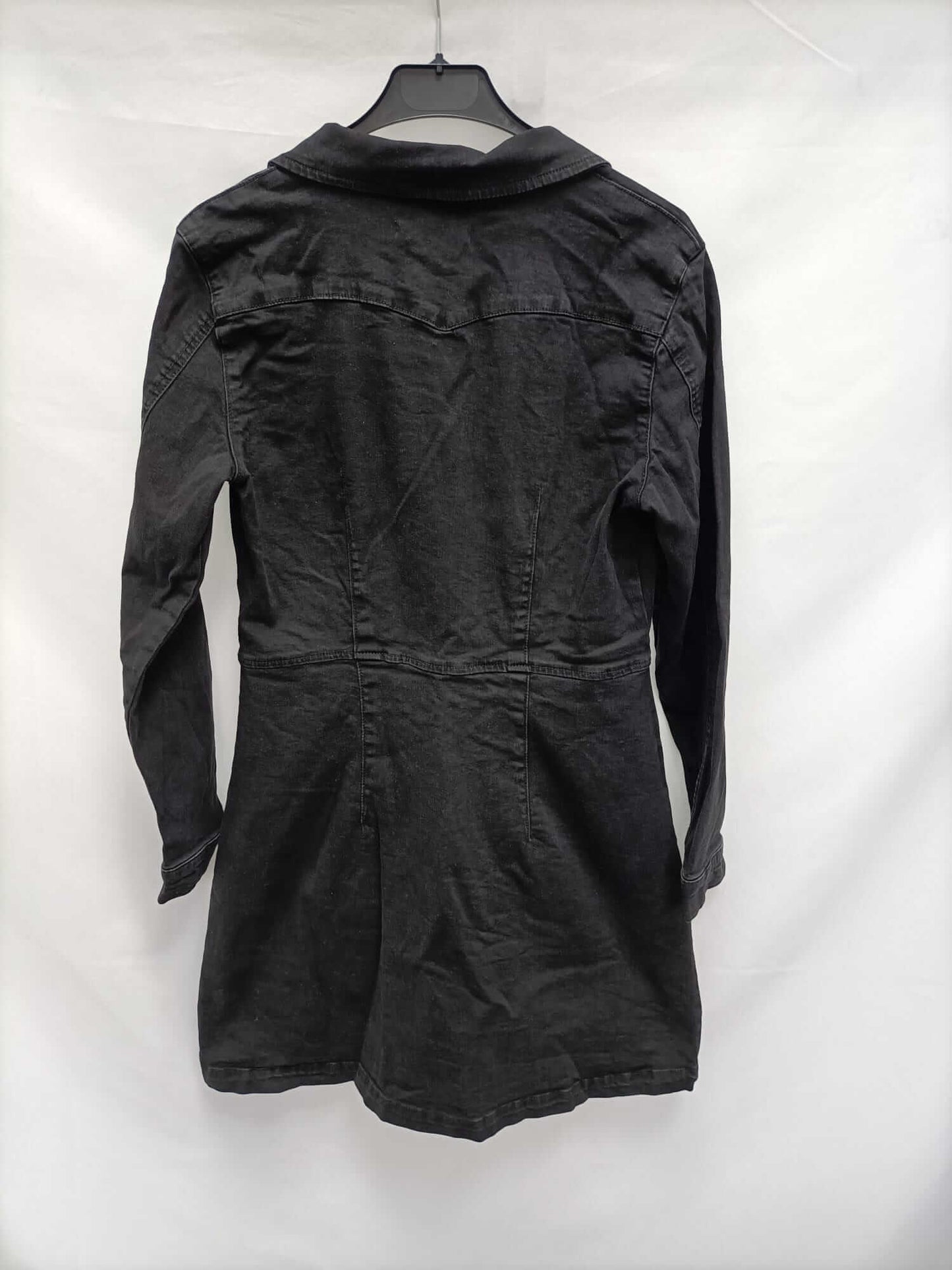 MANGO.Vestido sobrecamisa vaquera negra T.m