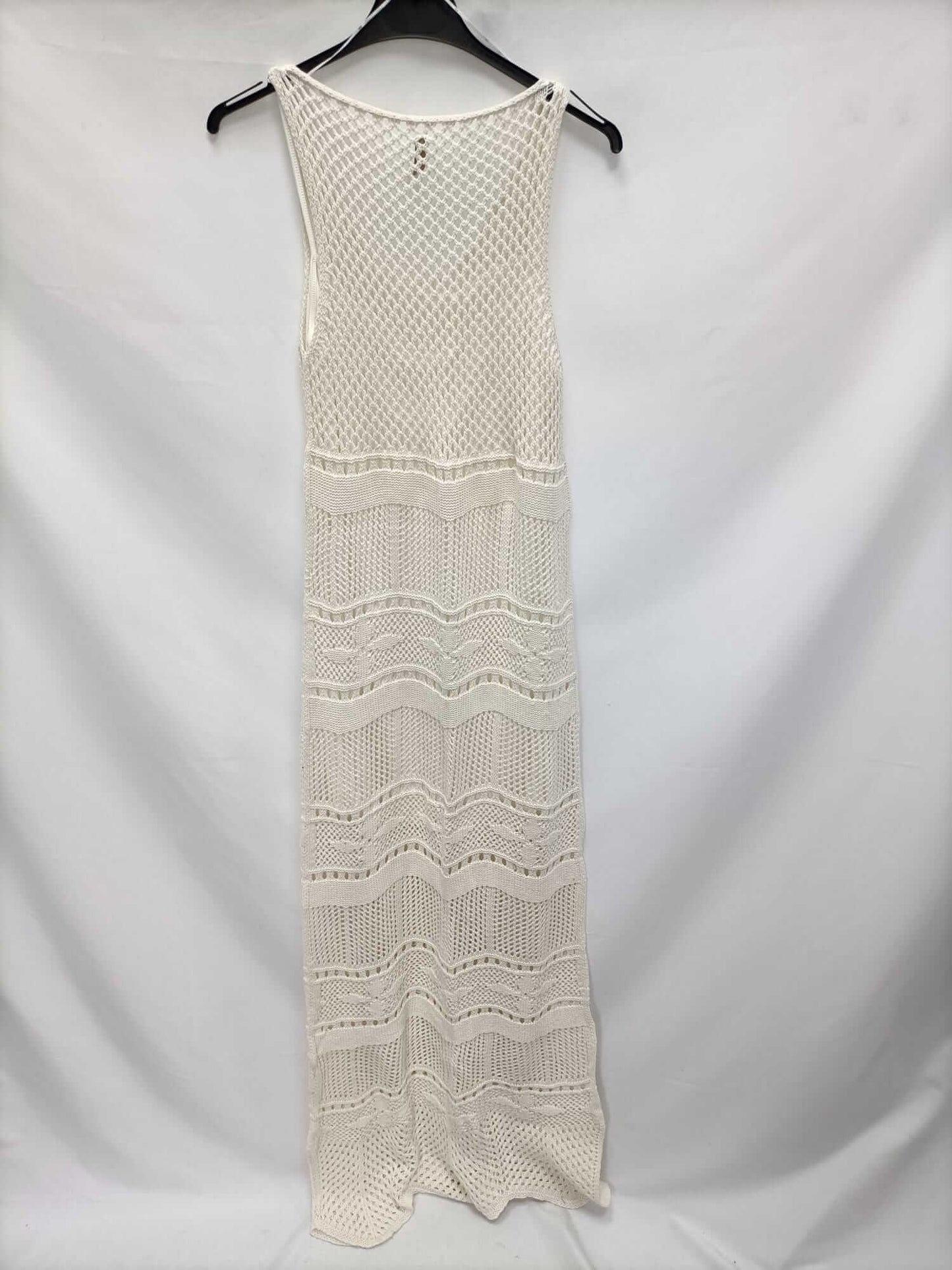 STRADIVARIUS.Vestido largo croché Tm