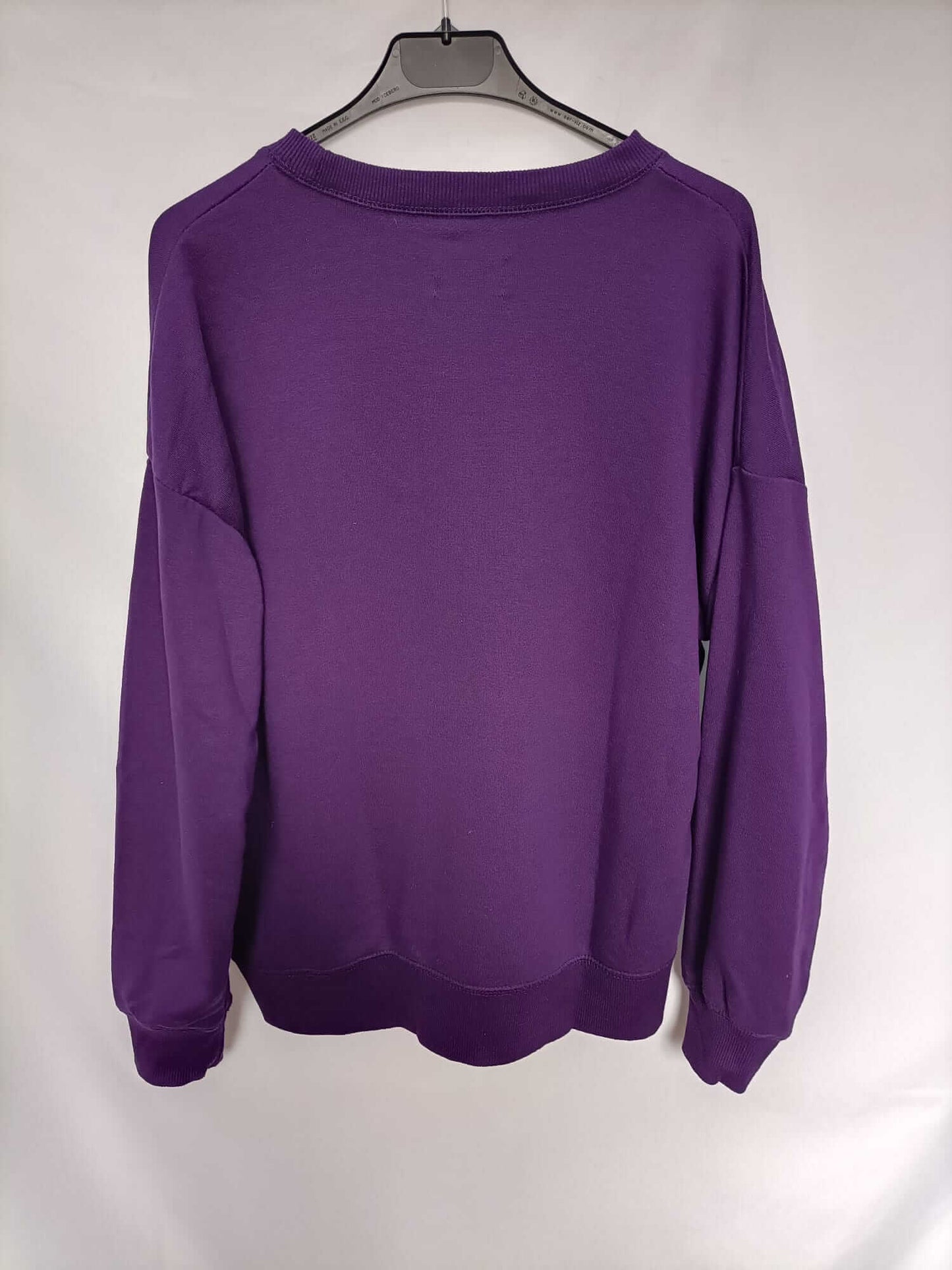 PULL&BEAR.Sudadera morada T.M