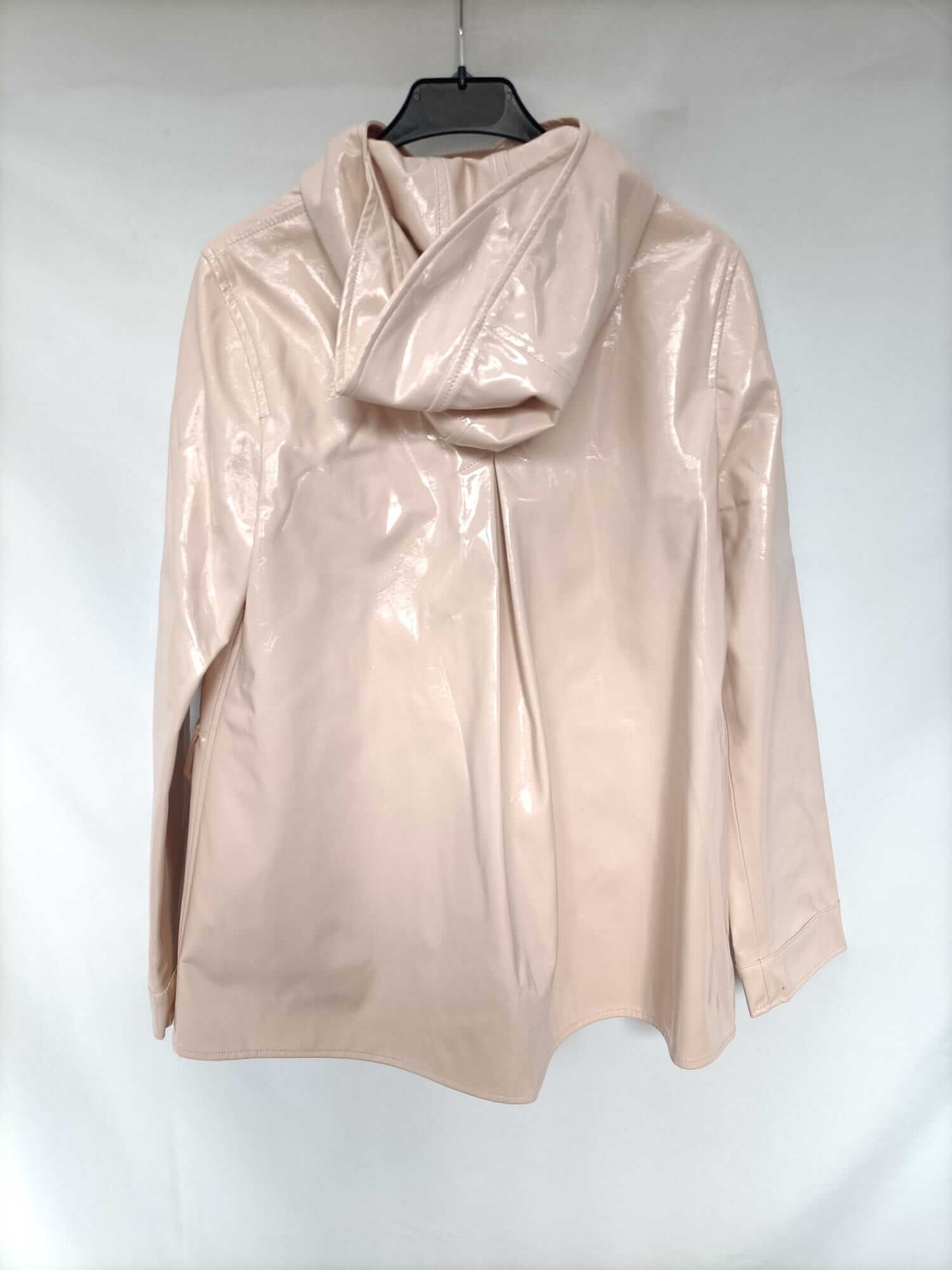 ZARA.Chubasquero impermeable rosa palo T.s