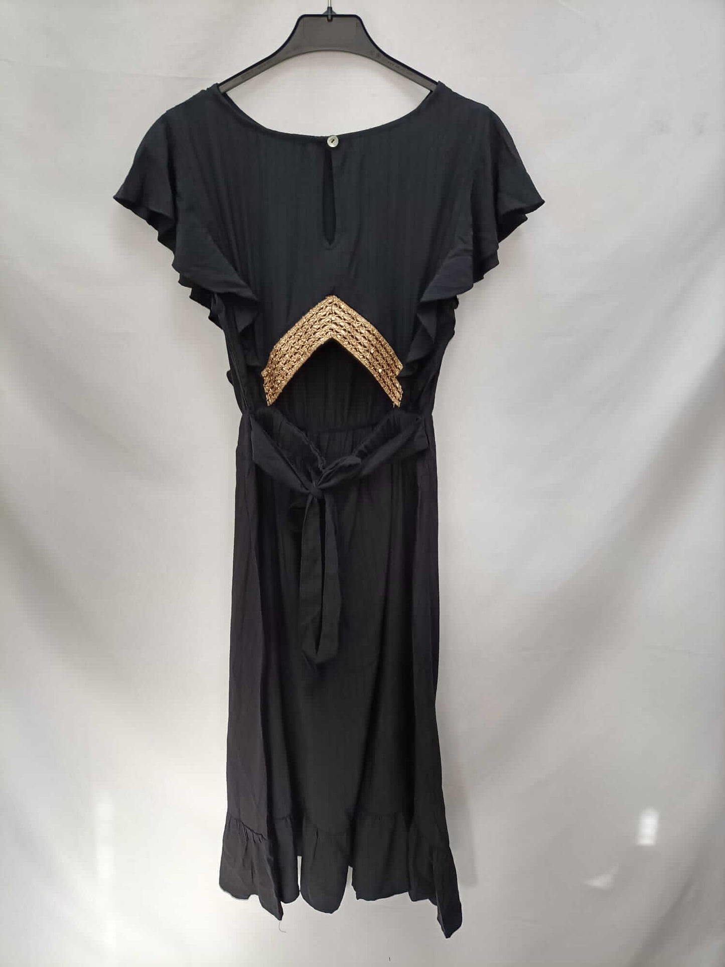 MEISIE.Vestido midi negro rayas con volantes T.