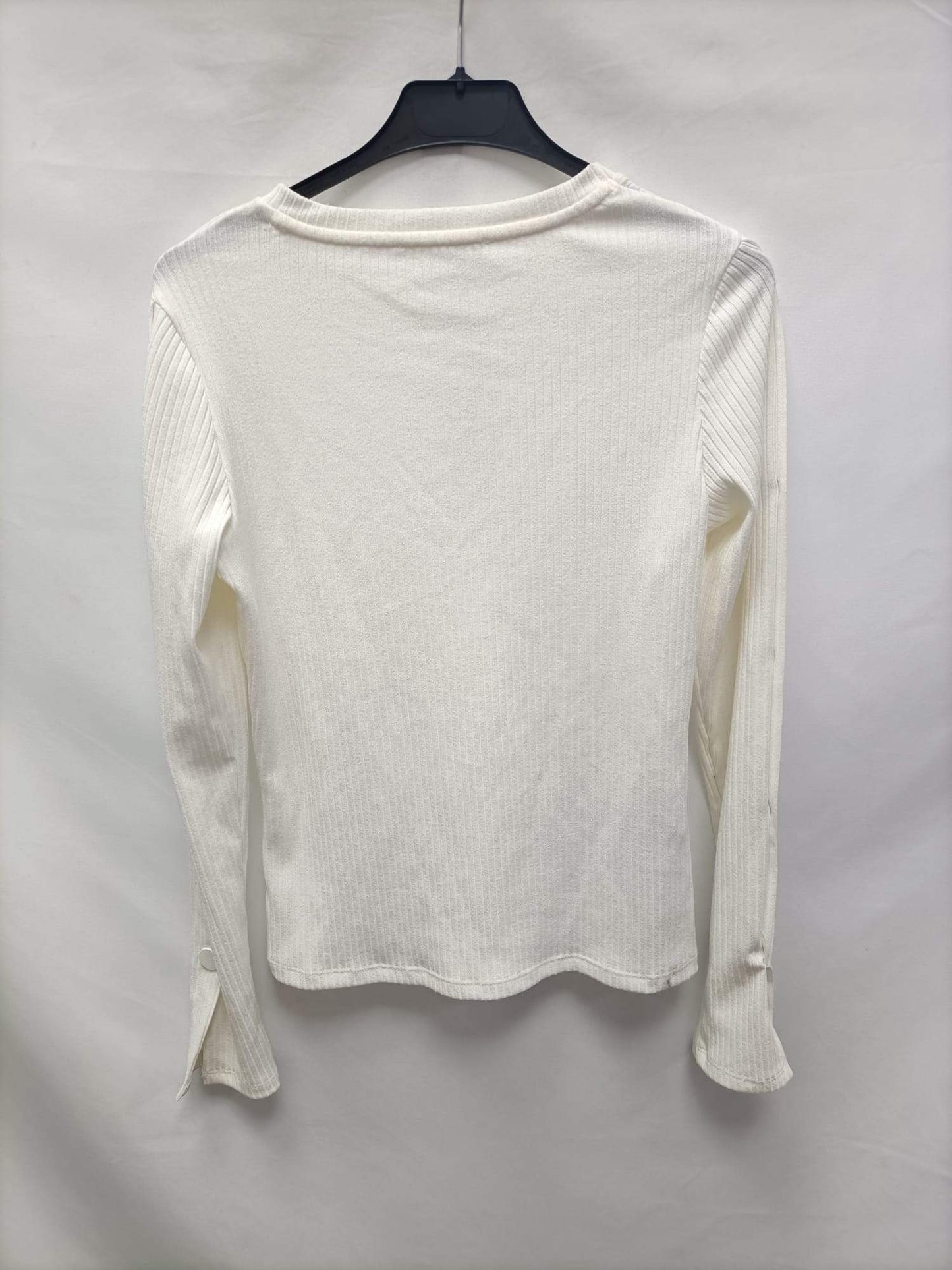 MANGO. Camiseta canalé T.xs