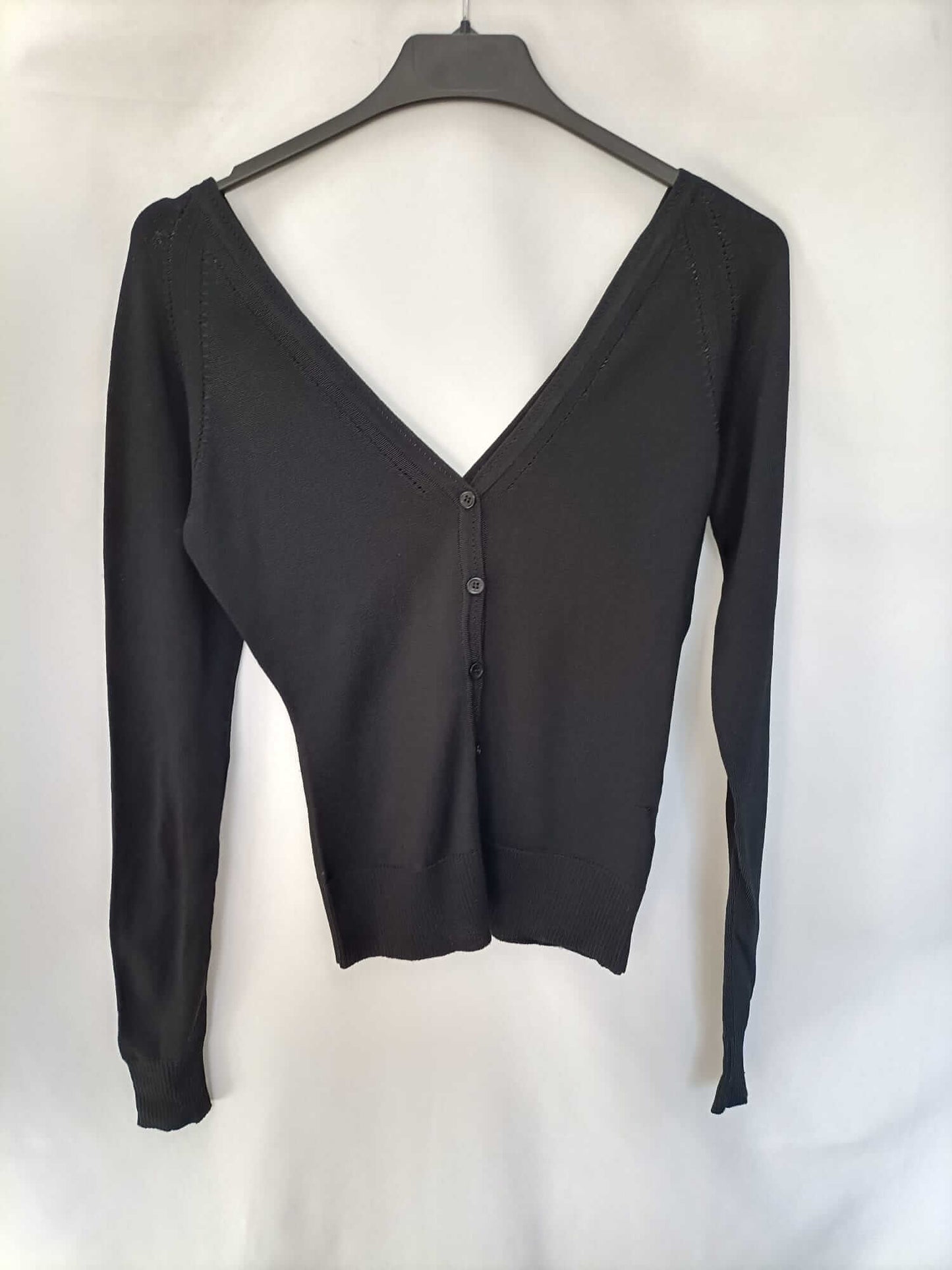 OTRAS.Top negro abotonado T.xs/x