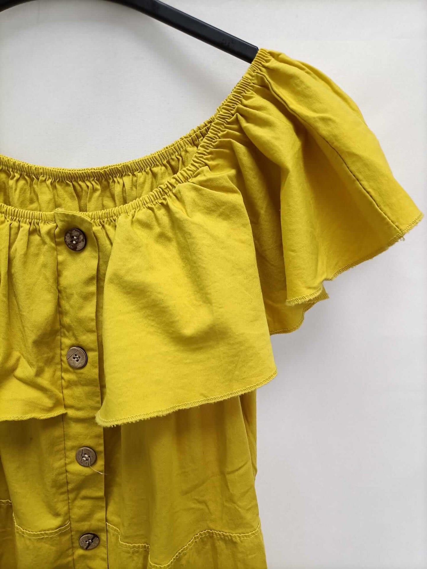 OTRAS.Vestido amarillo corto cuello barco TU (M)