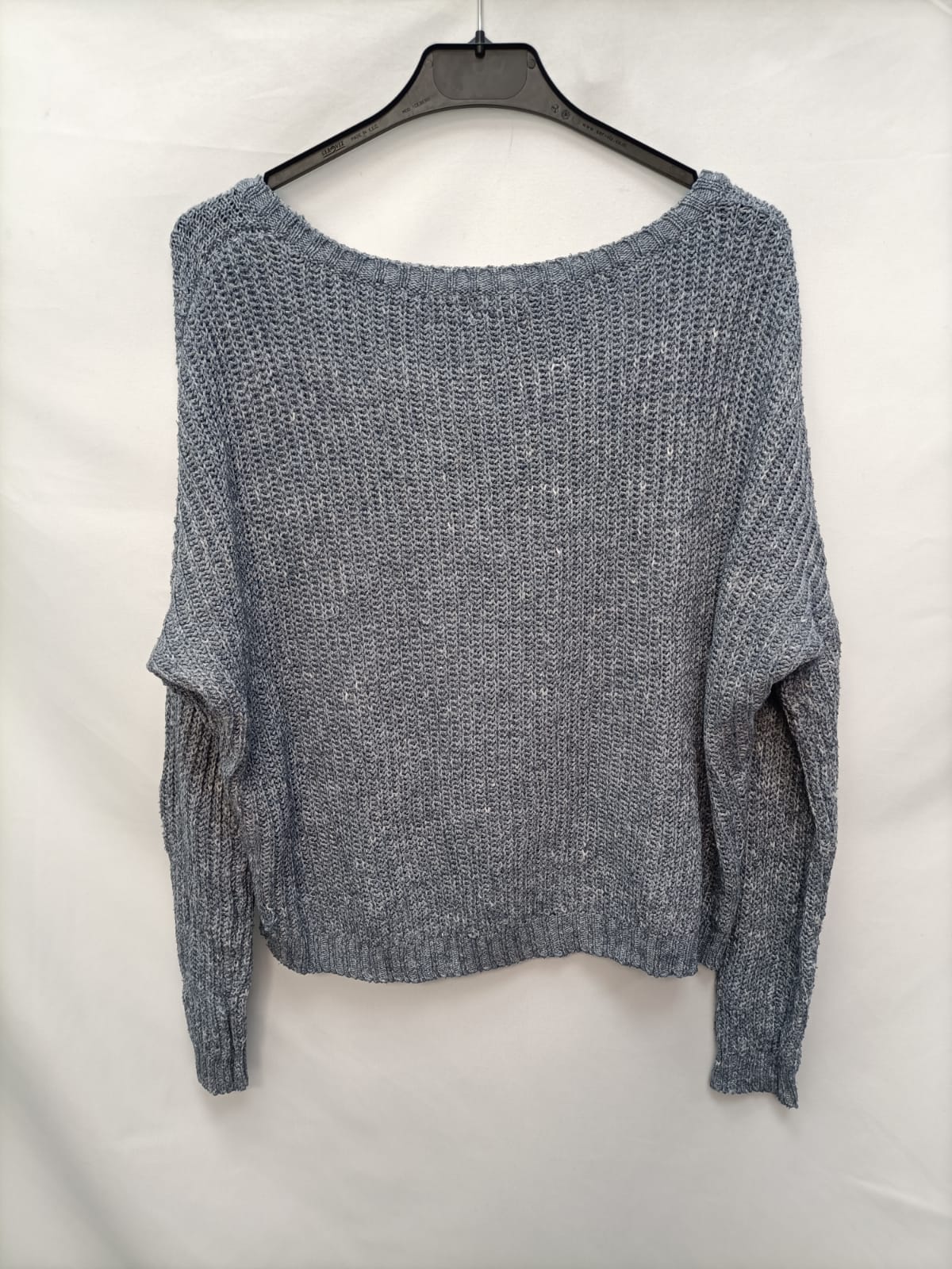 BERSHKA. Jersey azul jaspeados T.m