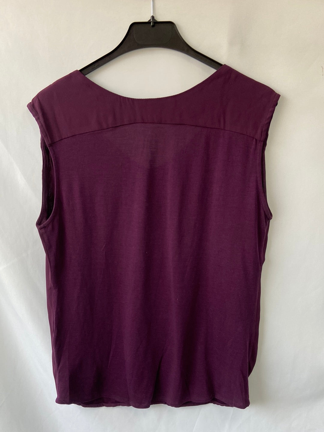 MASSIMO DUTTI.Blusa morada T.s