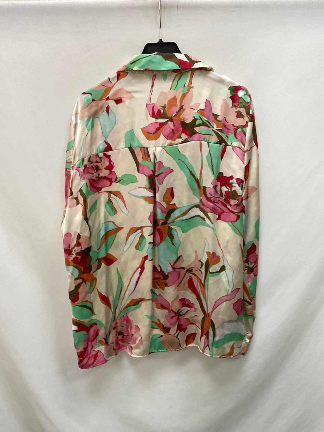 ZARA. Flowy printed blouse T.XXL