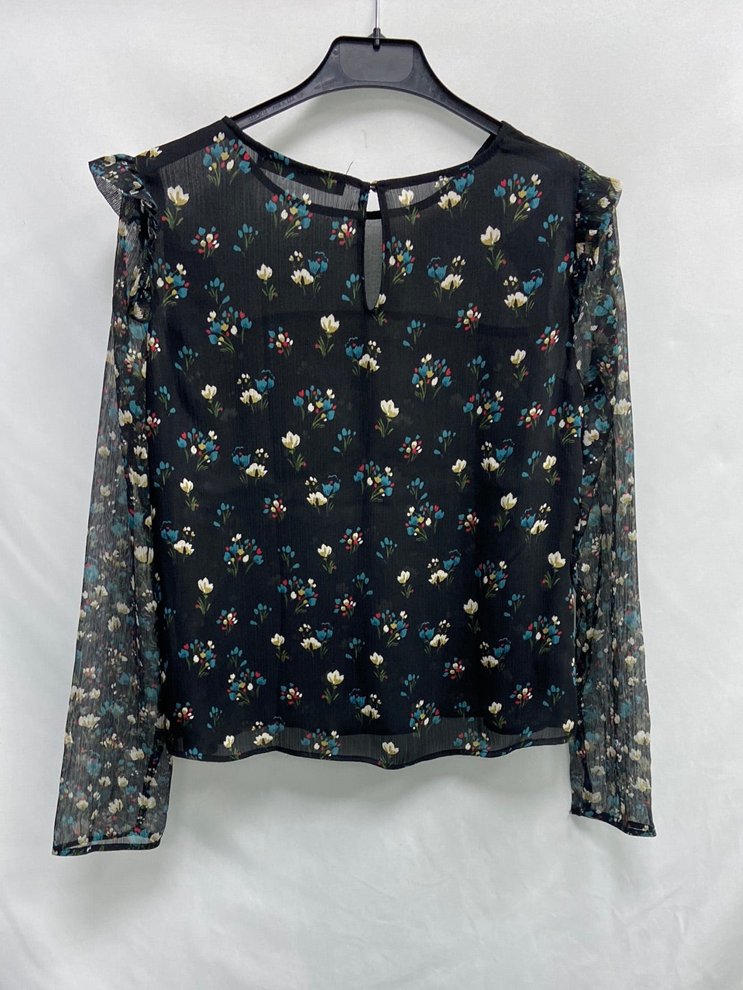 ZARA. Blusa negra flores T.xs