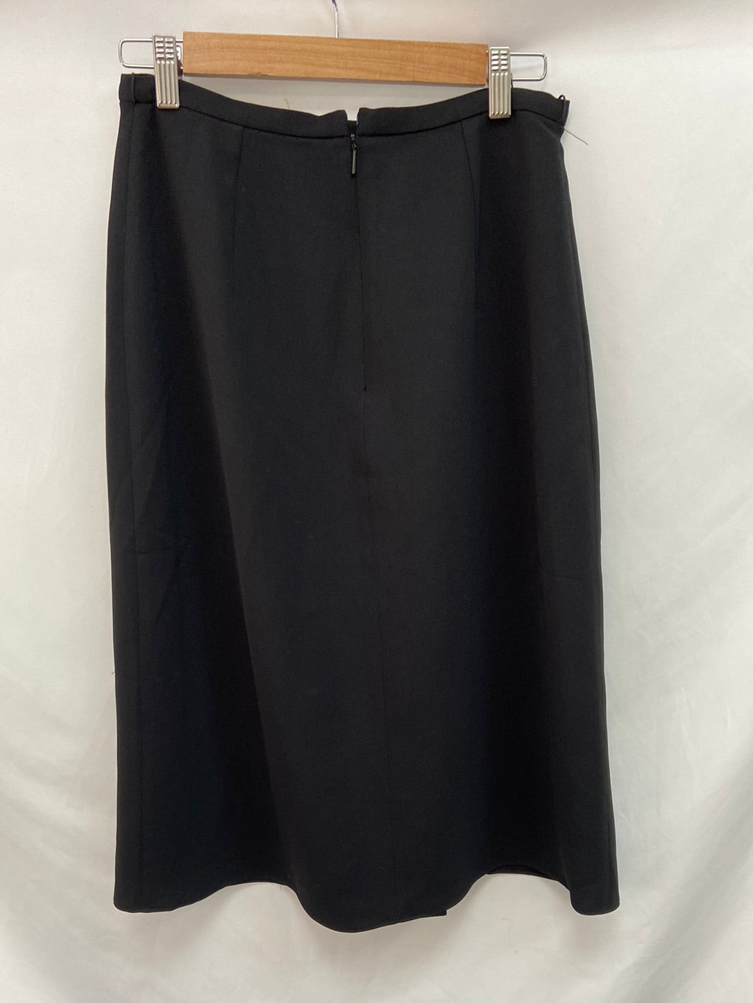 MANGO. Falda pliegue T.38