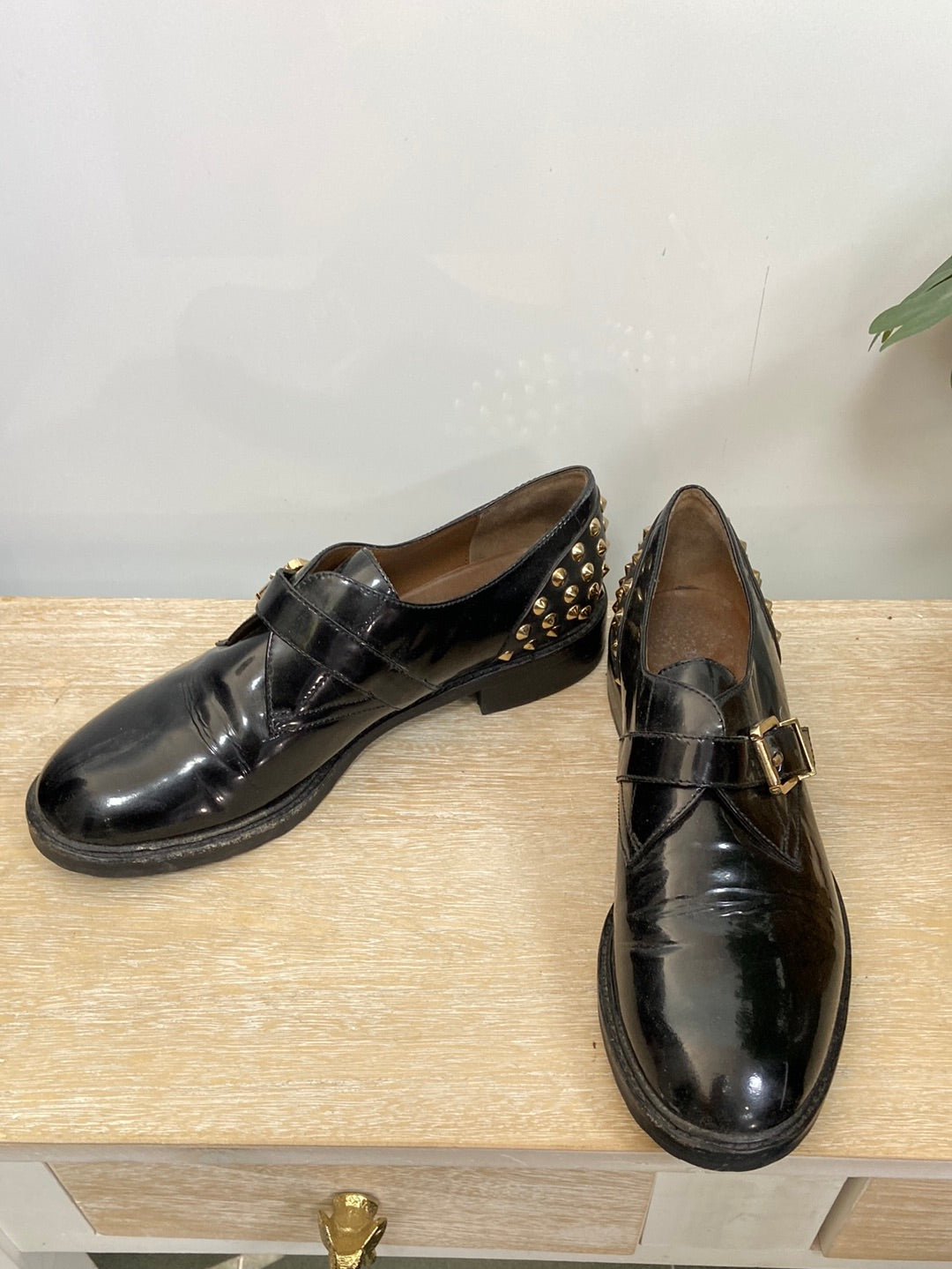 CARLO PAZOLINI. Zapatos hebilla