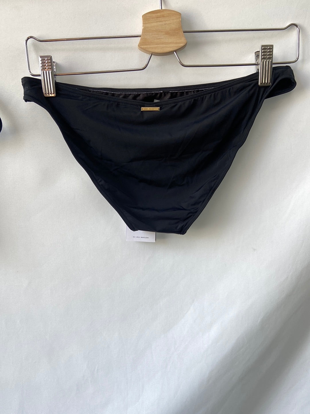 RESET PRIORITY. Bikini hojas T.l