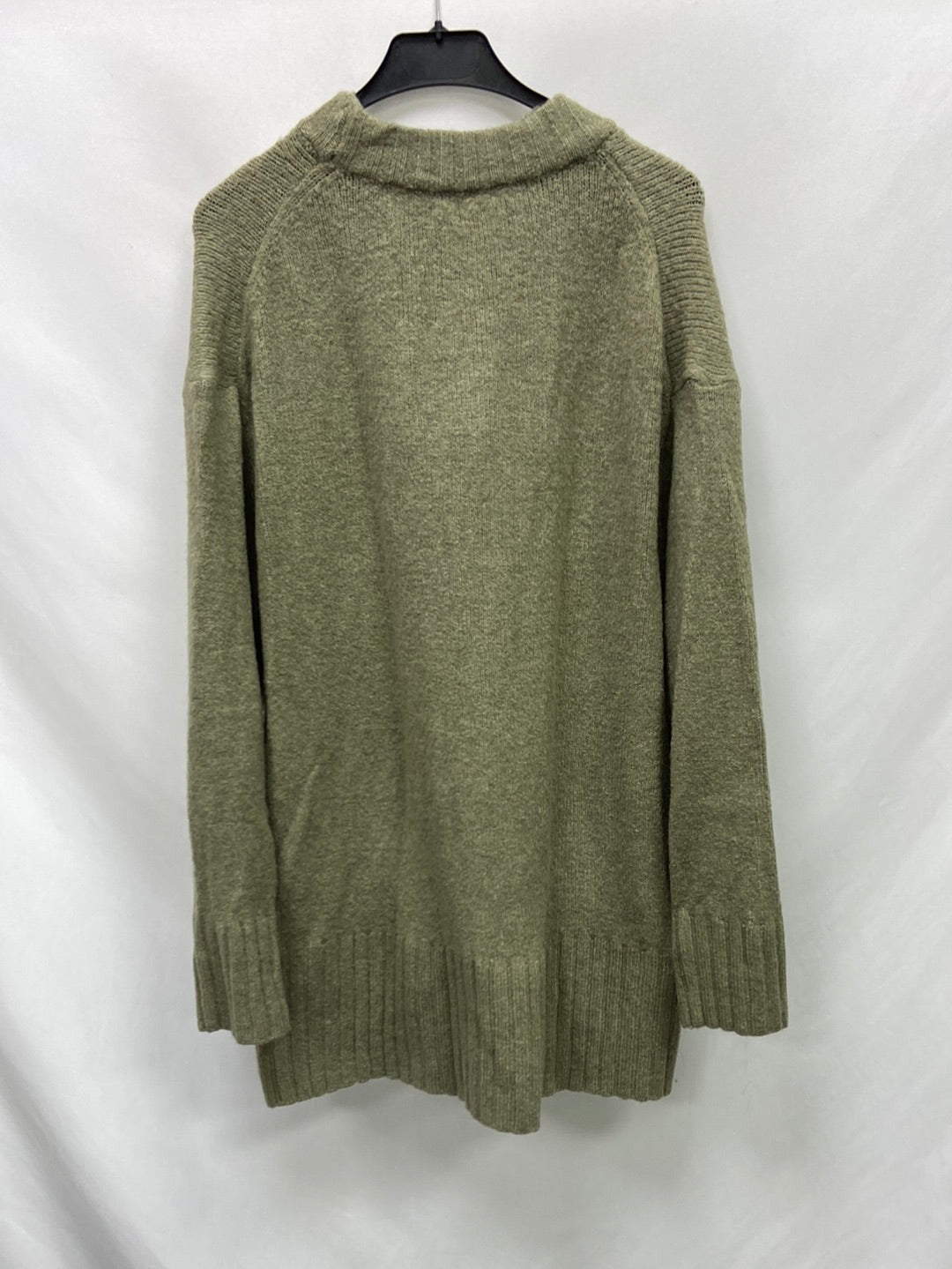 OTRAS.Jersey verde oversized TU (S/M)