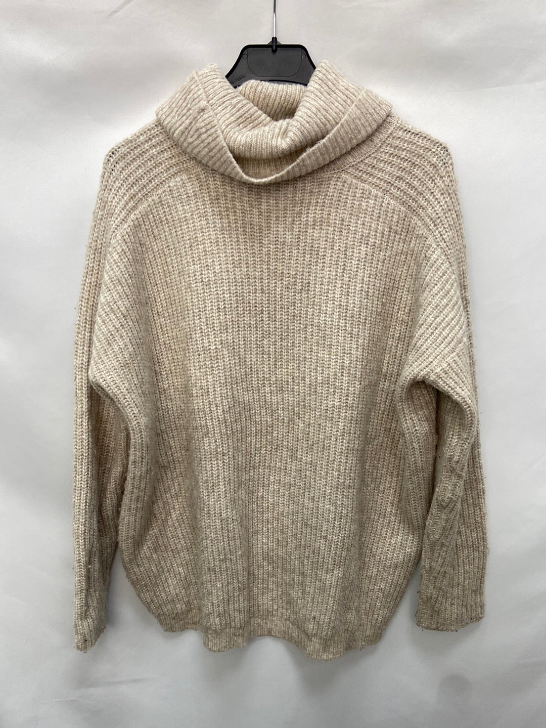 MANGO.Jersey beige cuello alto T.S