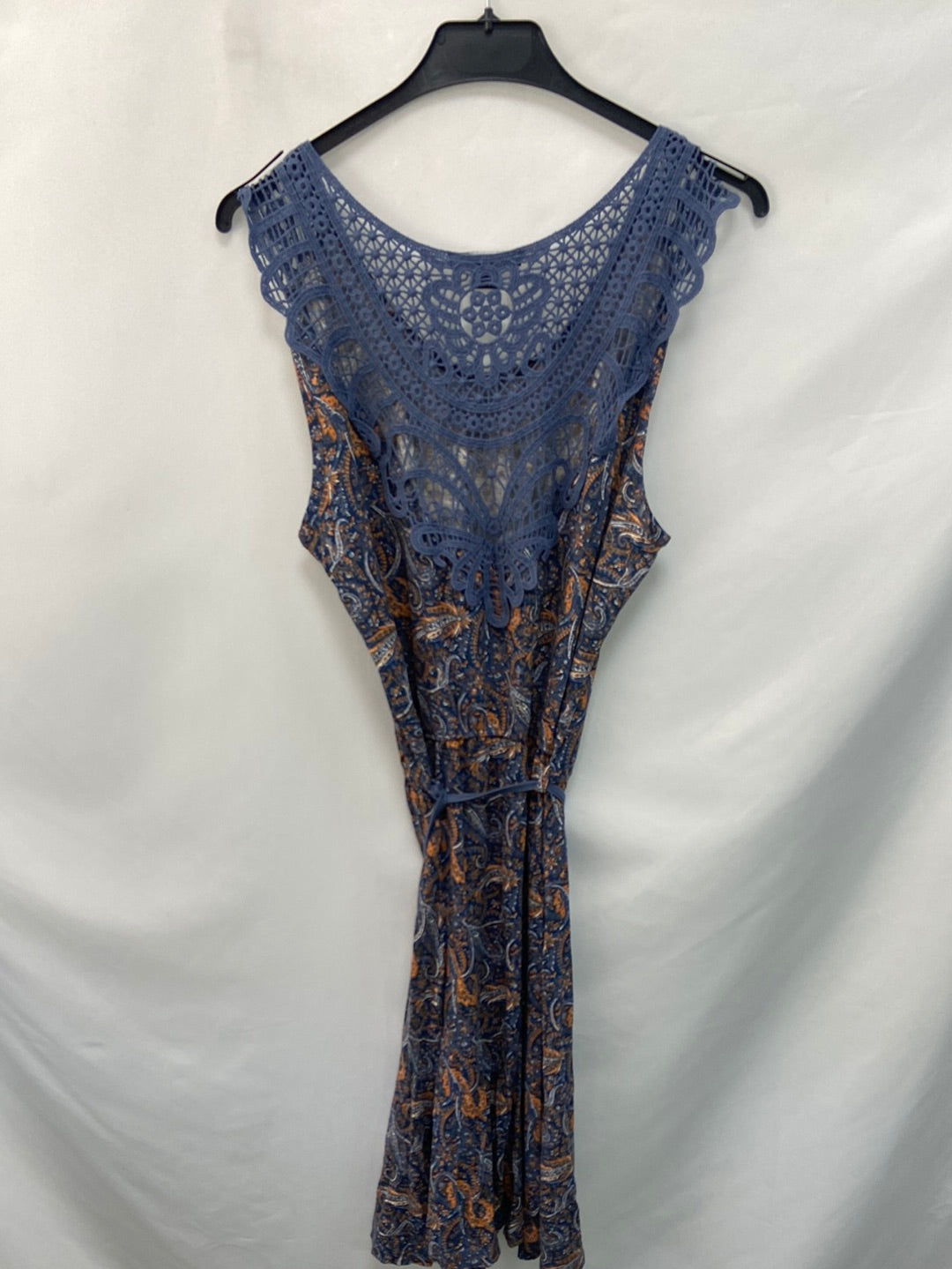 ESMARA. Printed dress size 38