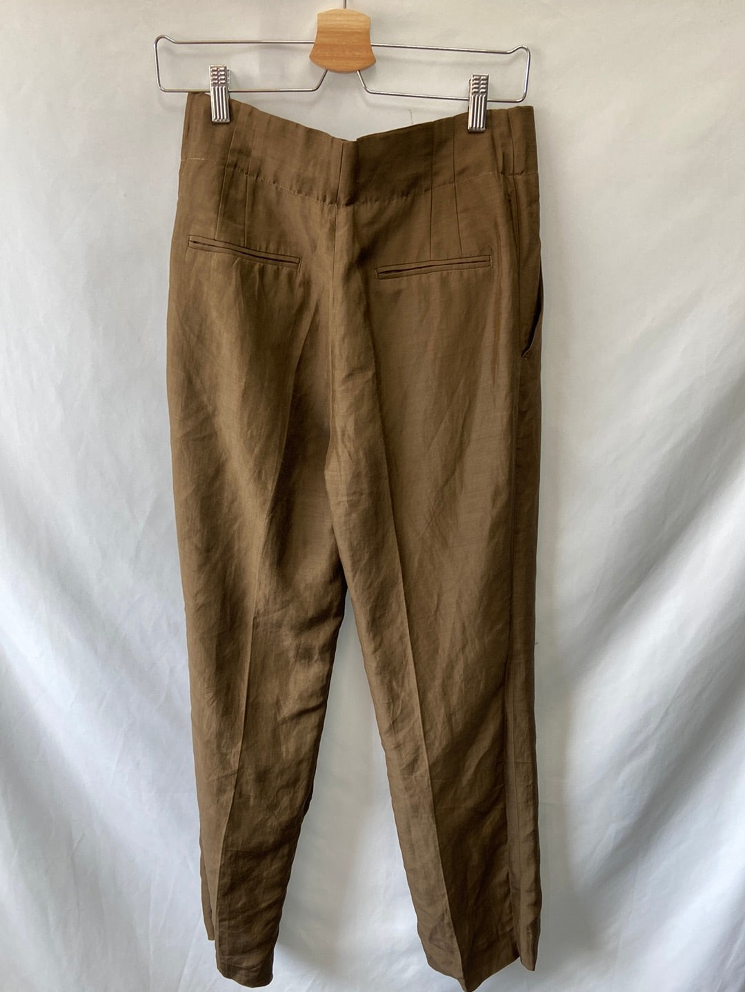ZARA. Pantalón de vestir marrón T.36