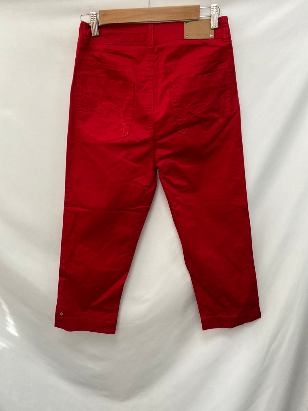 EASY WEAR.Pantalones rojos T.40