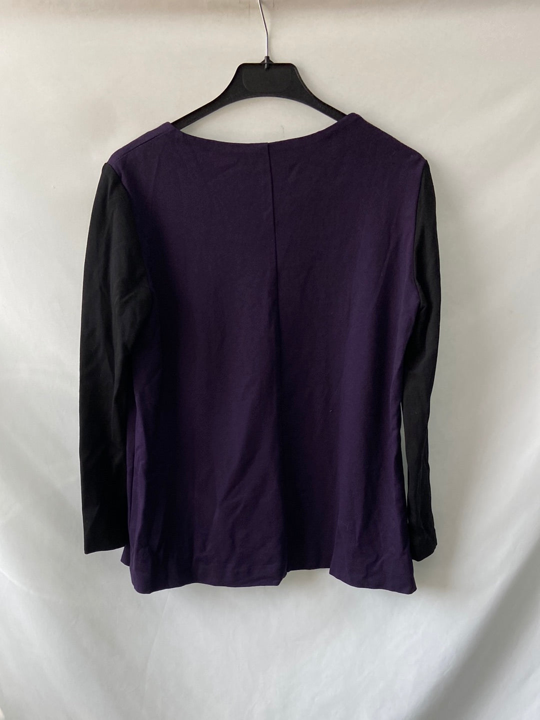 OTHERS. Two-tone bow t-shirt Tl