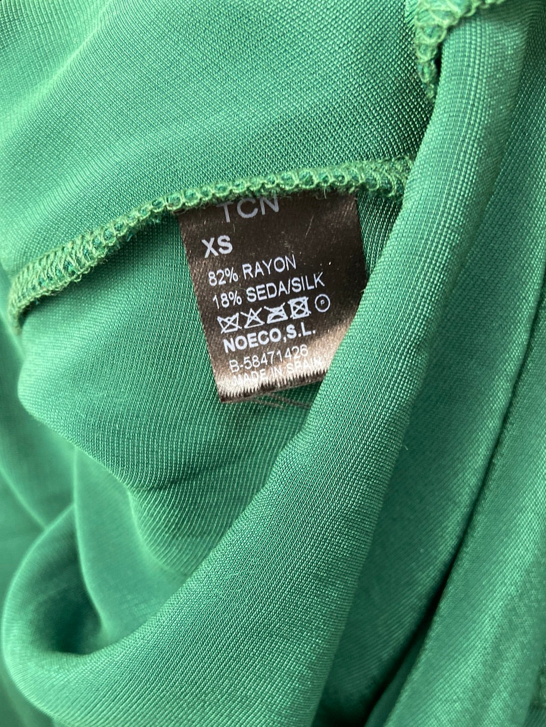 TCN.Falda larga verde terciopelo T.xs