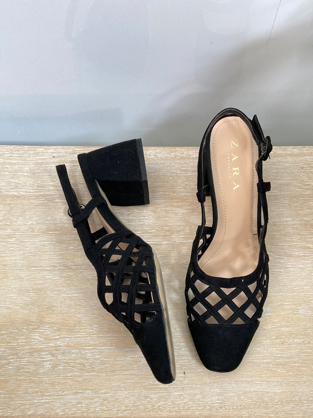 ZARA. Black mesh shoes, size 36