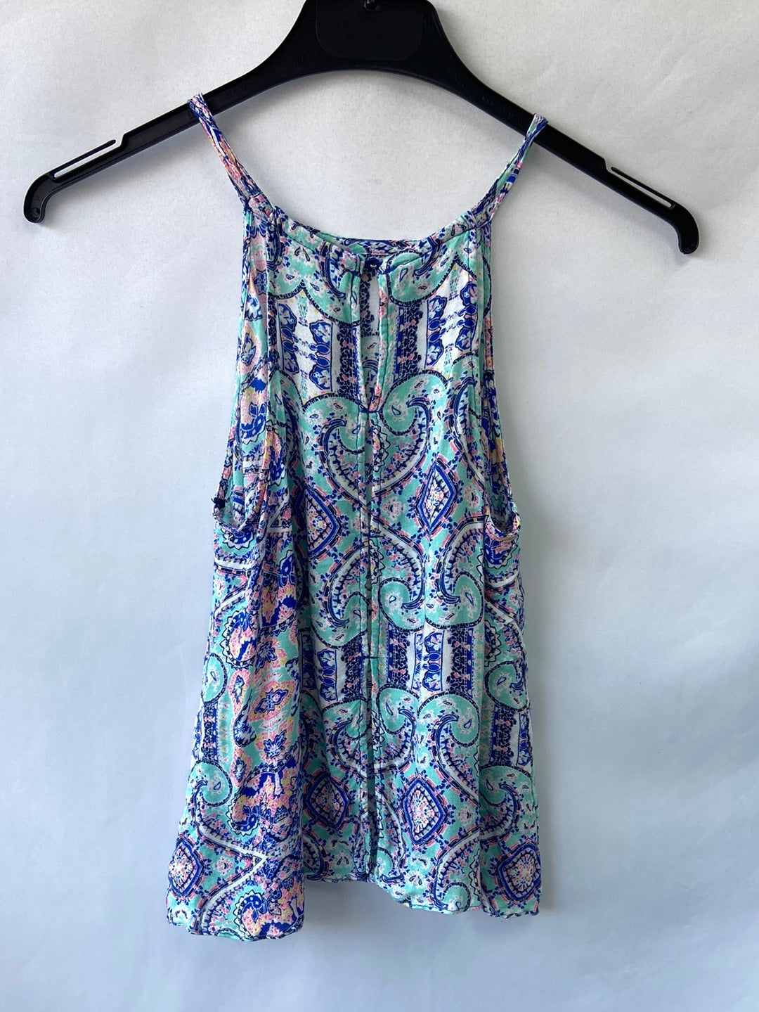 BERSHKA. Top amebas turquesa T.s