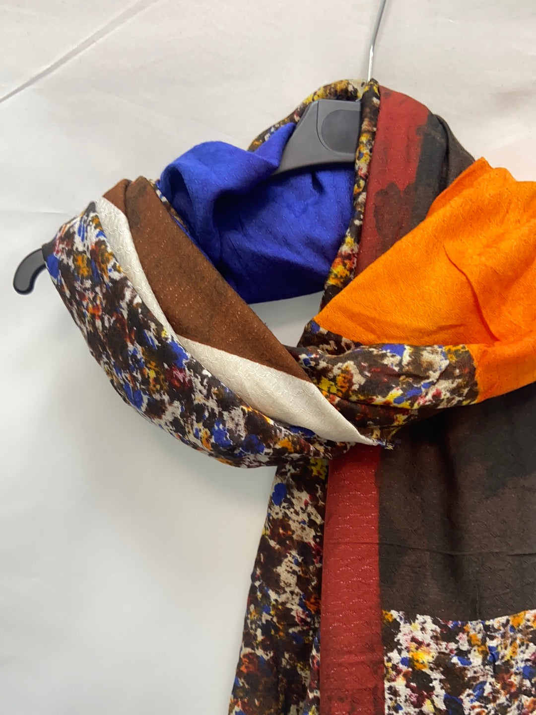 ZARA. Fular multicolor