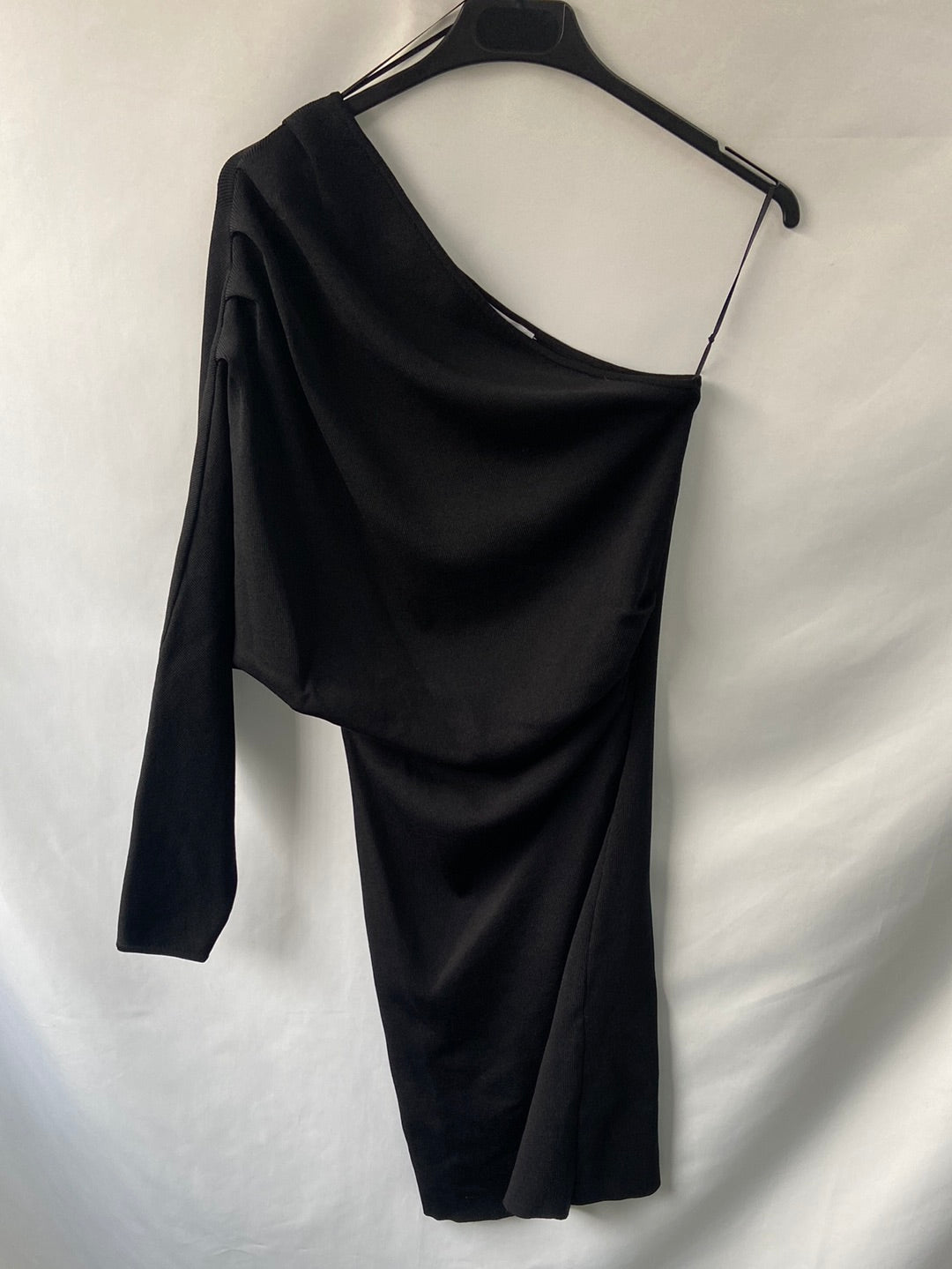 Short asymmetric knit dress Ts - Main Image