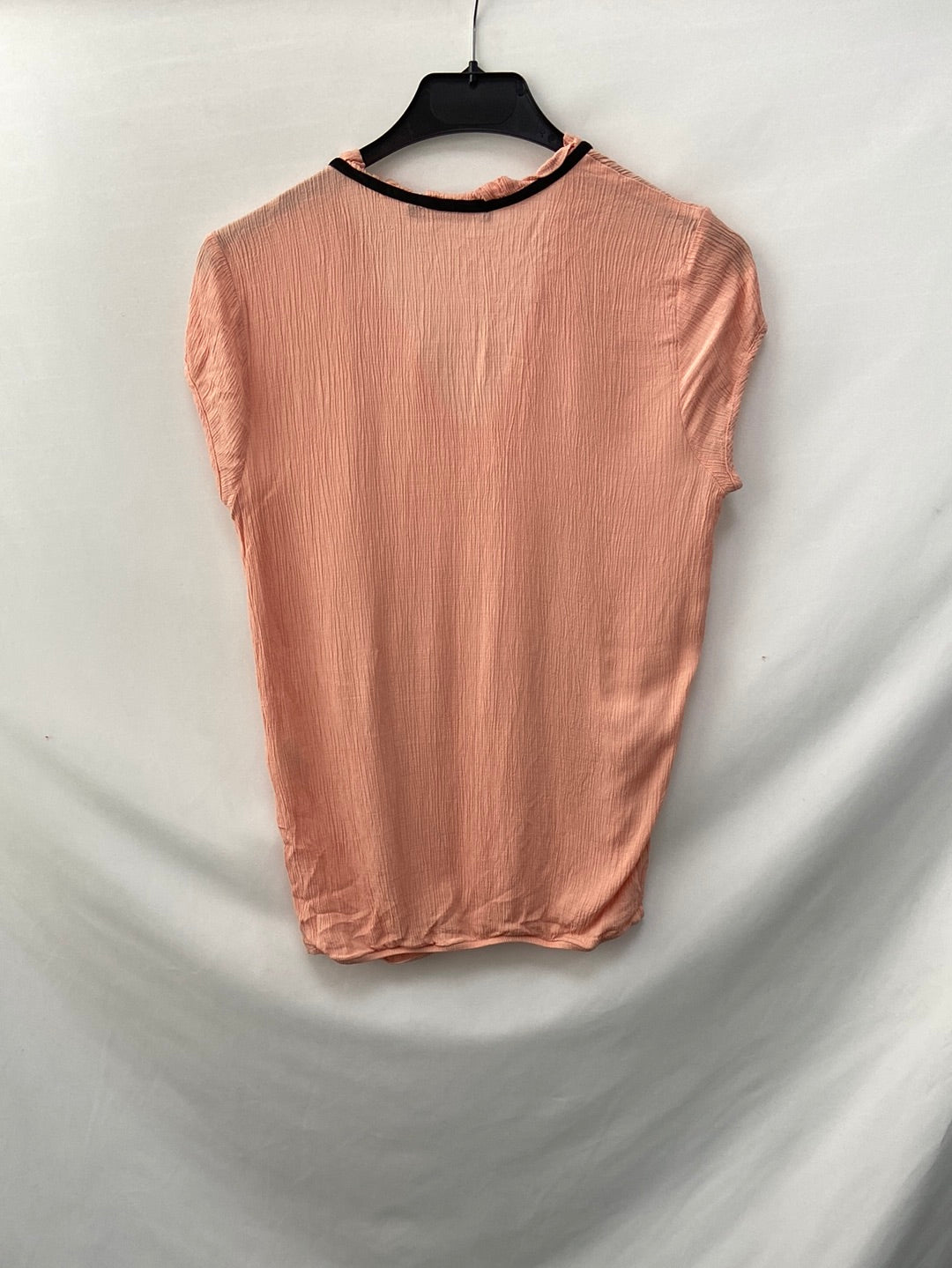 MOHITO. Blusa rosa talla 32